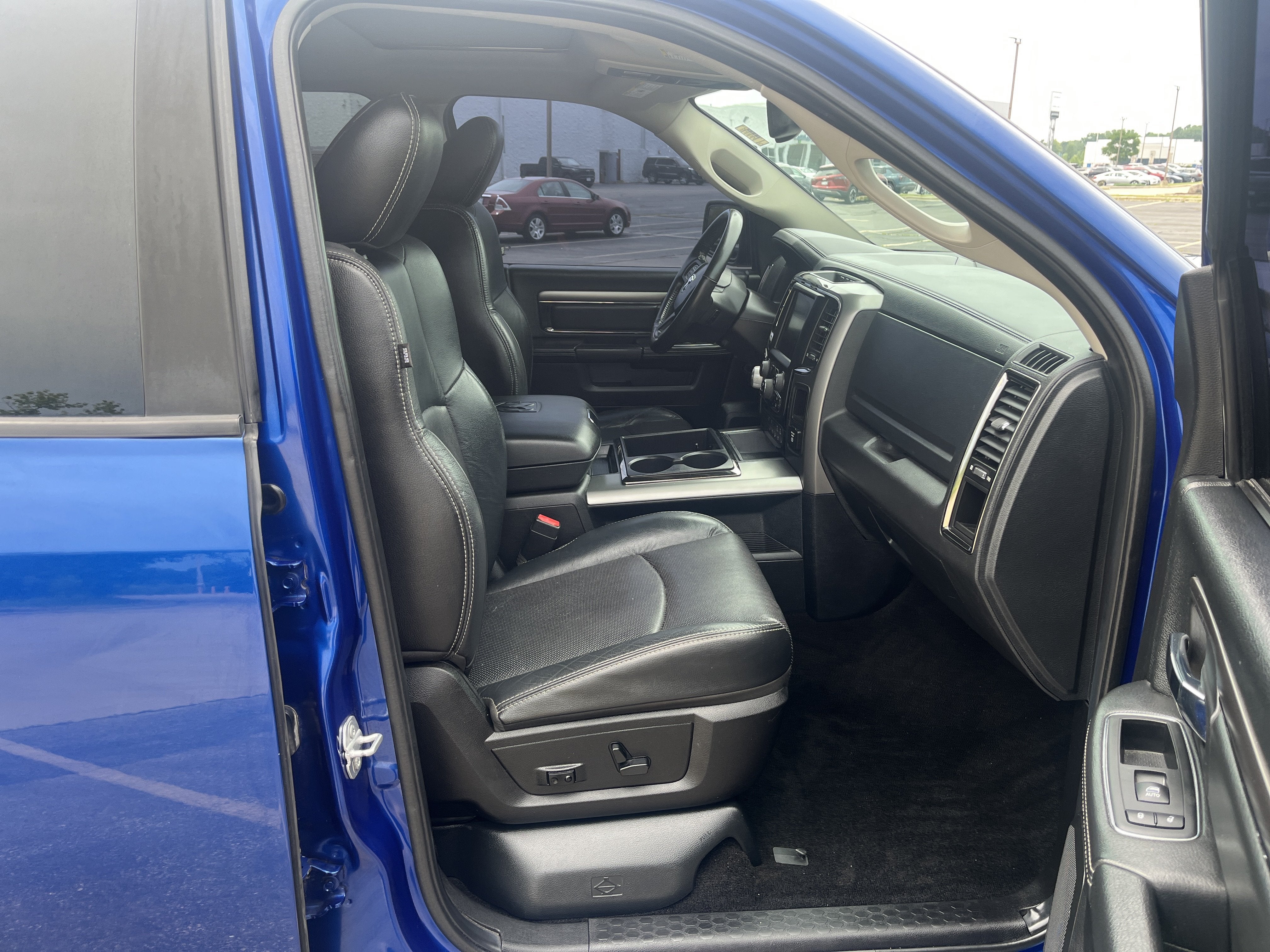 2015 RAM 1500 Sport