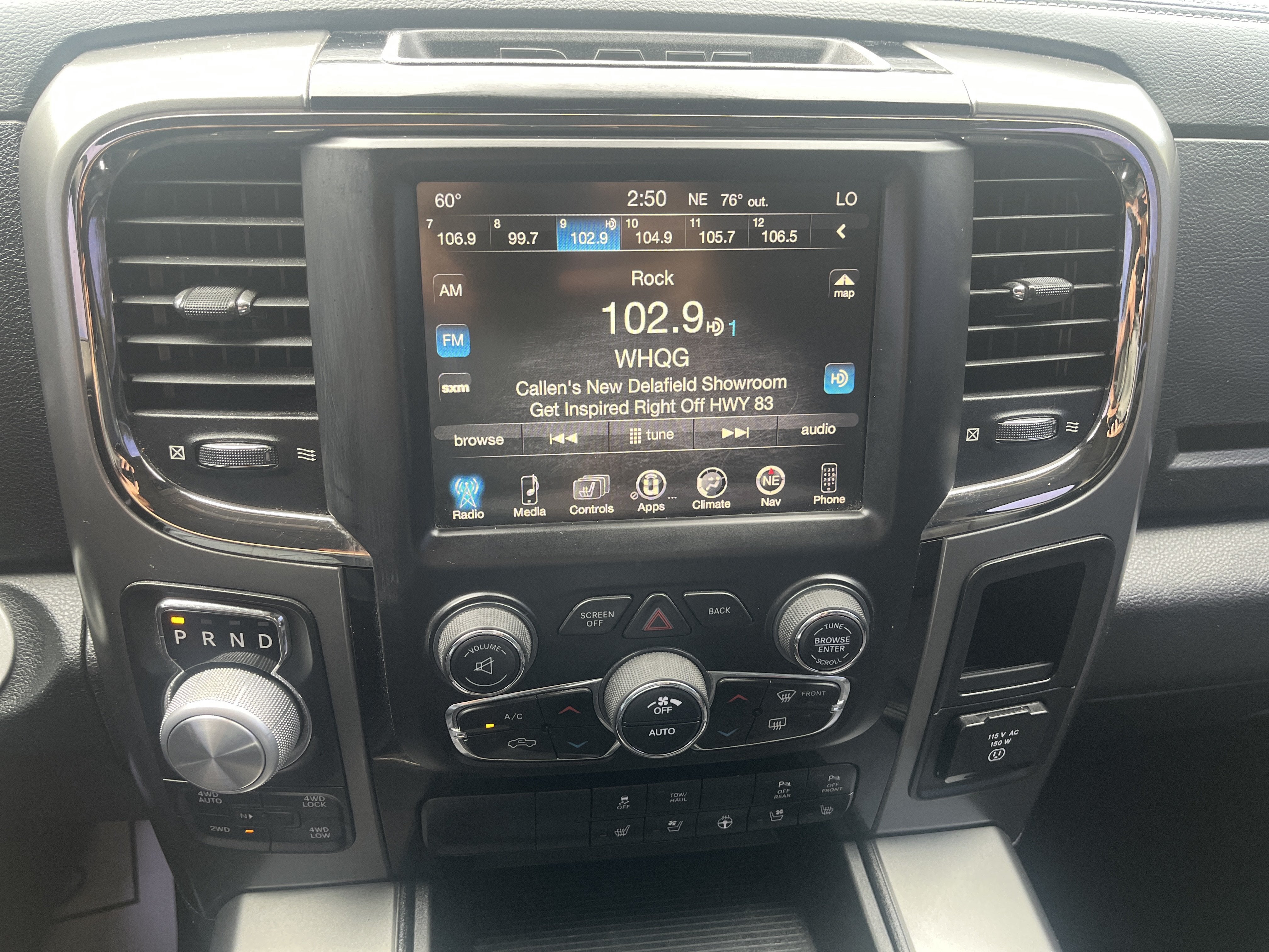 2015 RAM 1500 Sport