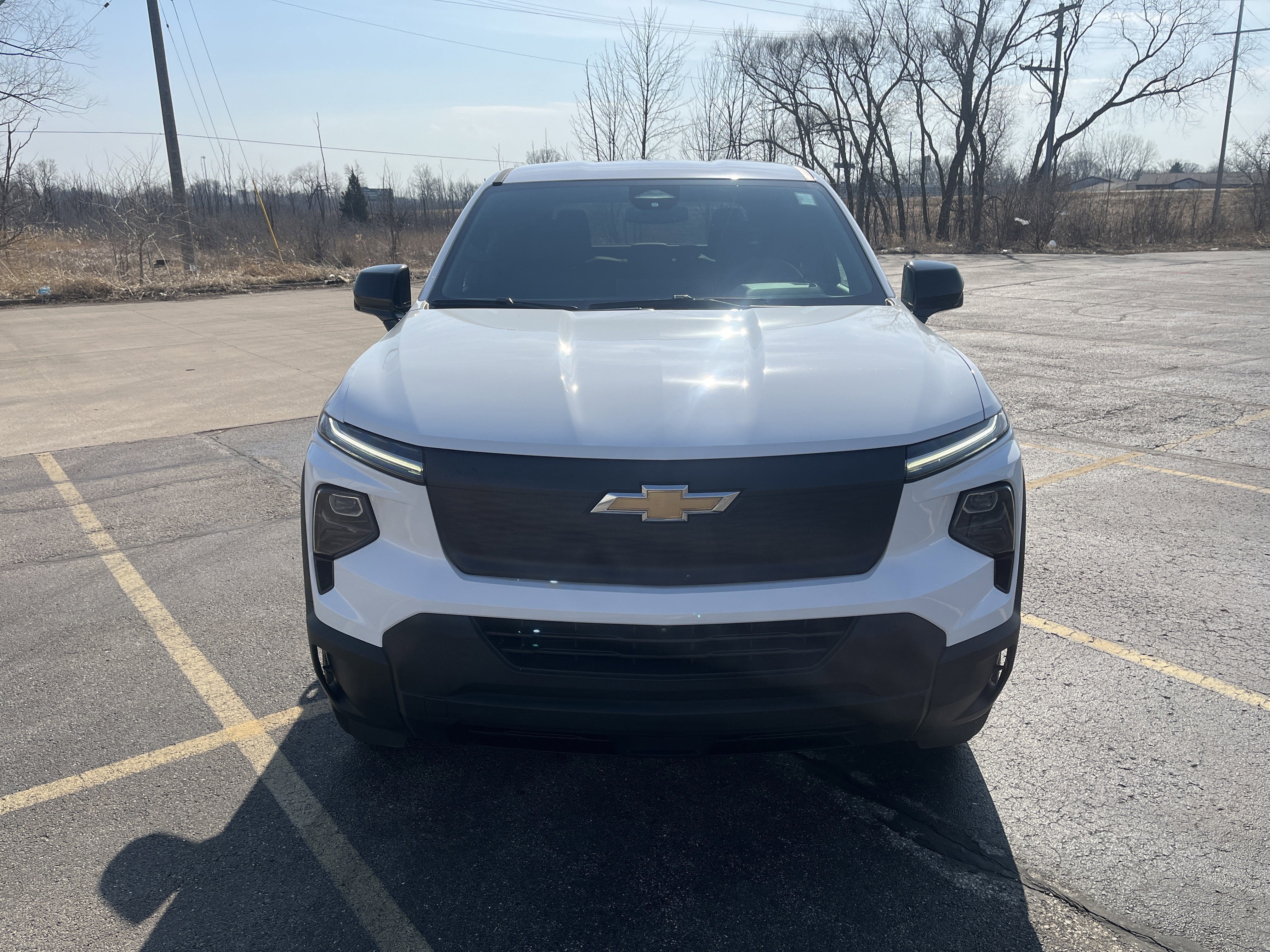 Used 2024 Chevrolet Silverado EV Work Truck with VIN 1GC10VEL5RU000098 for sale in Saukville, WI