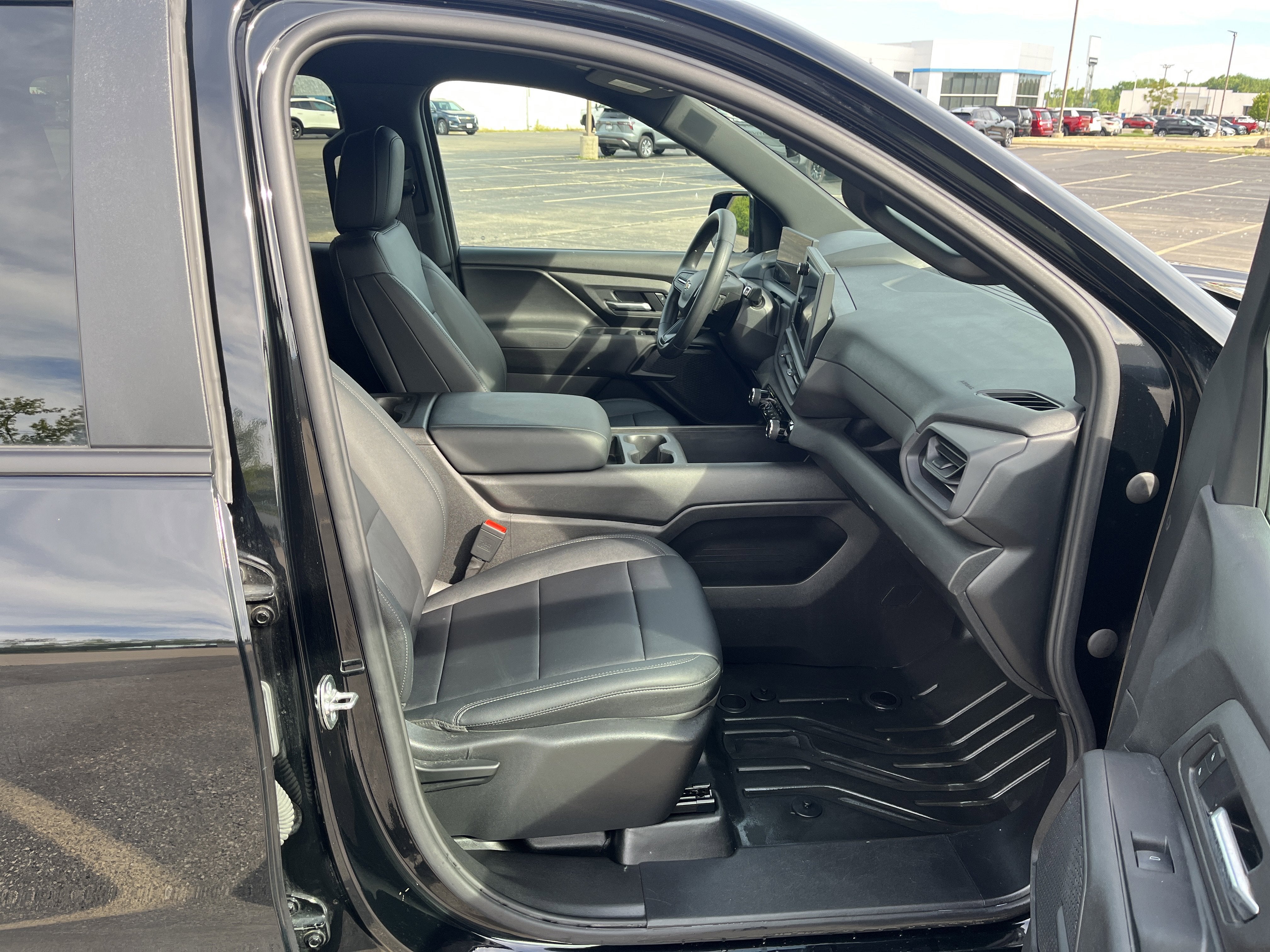 2025 Chevrolet Silverado EV Work Truck