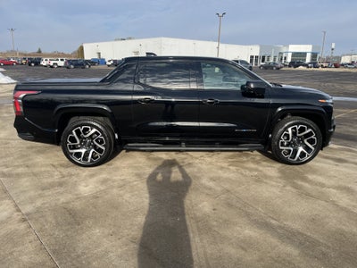 2024 Chevrolet Silverado EV RST