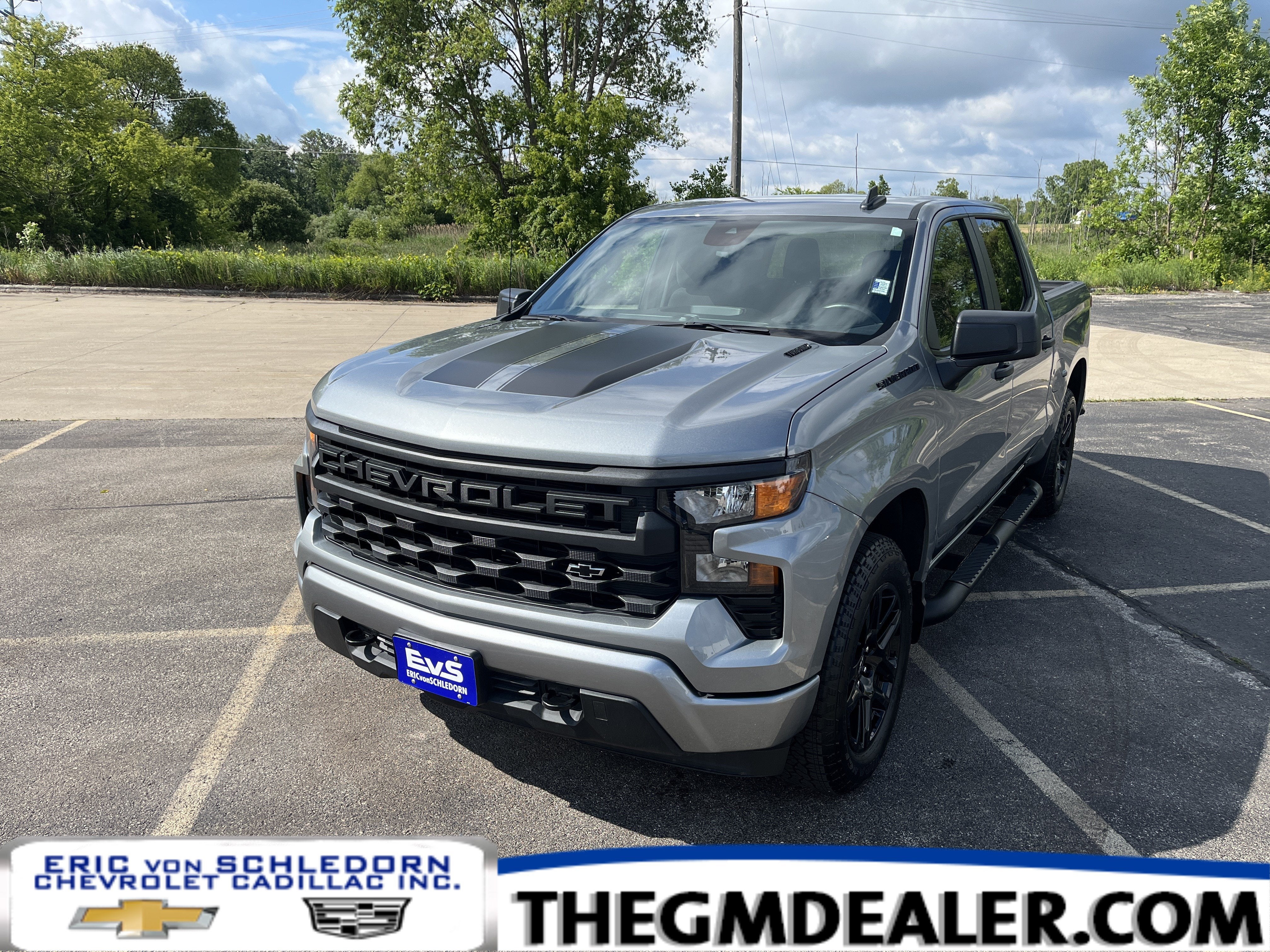 2025 Chevrolet Silverado 1500 Custom