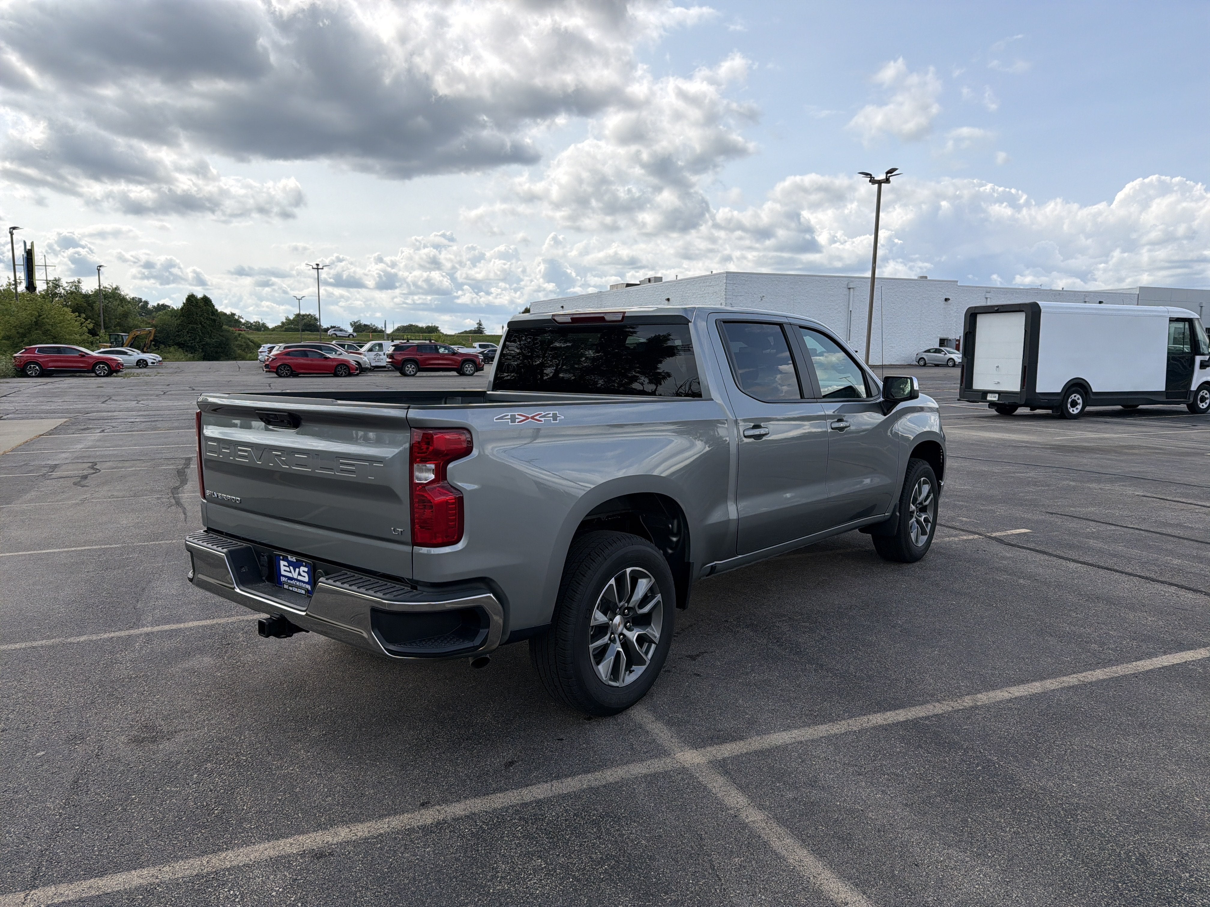 2026 Chevrolet Silverado 1500 LT (2FL)