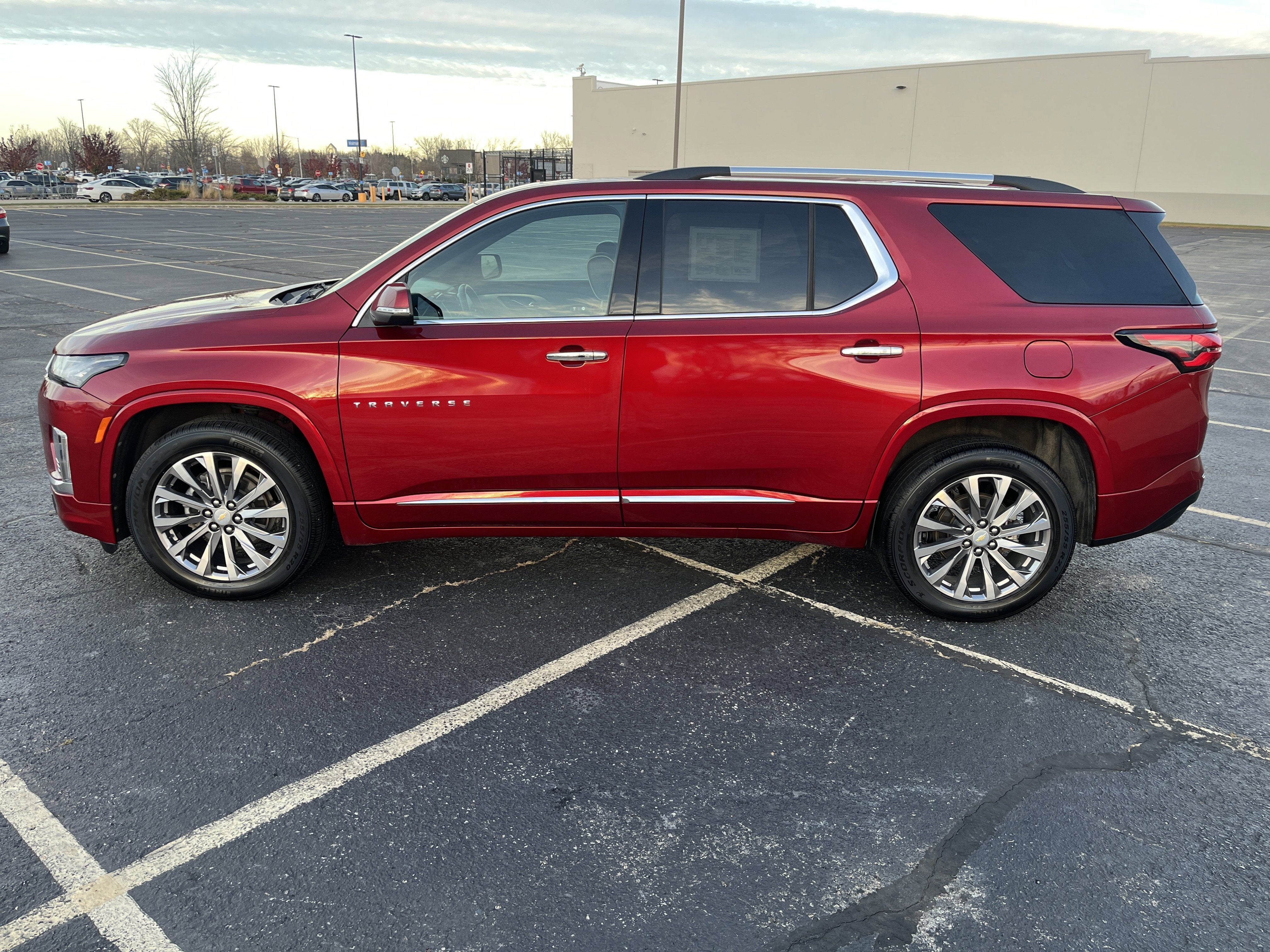 2023 Chevrolet Traverse Premier