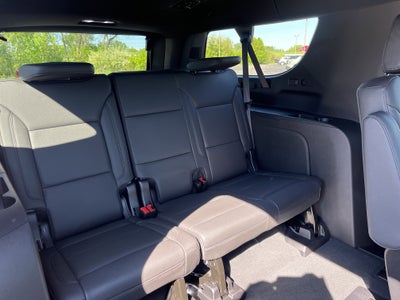 2025 Chevrolet Suburban Z71