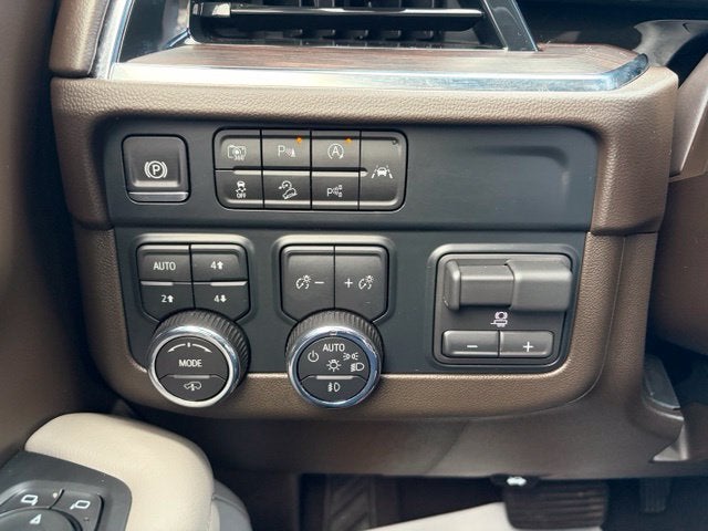 2025 Chevrolet Suburban Z71
