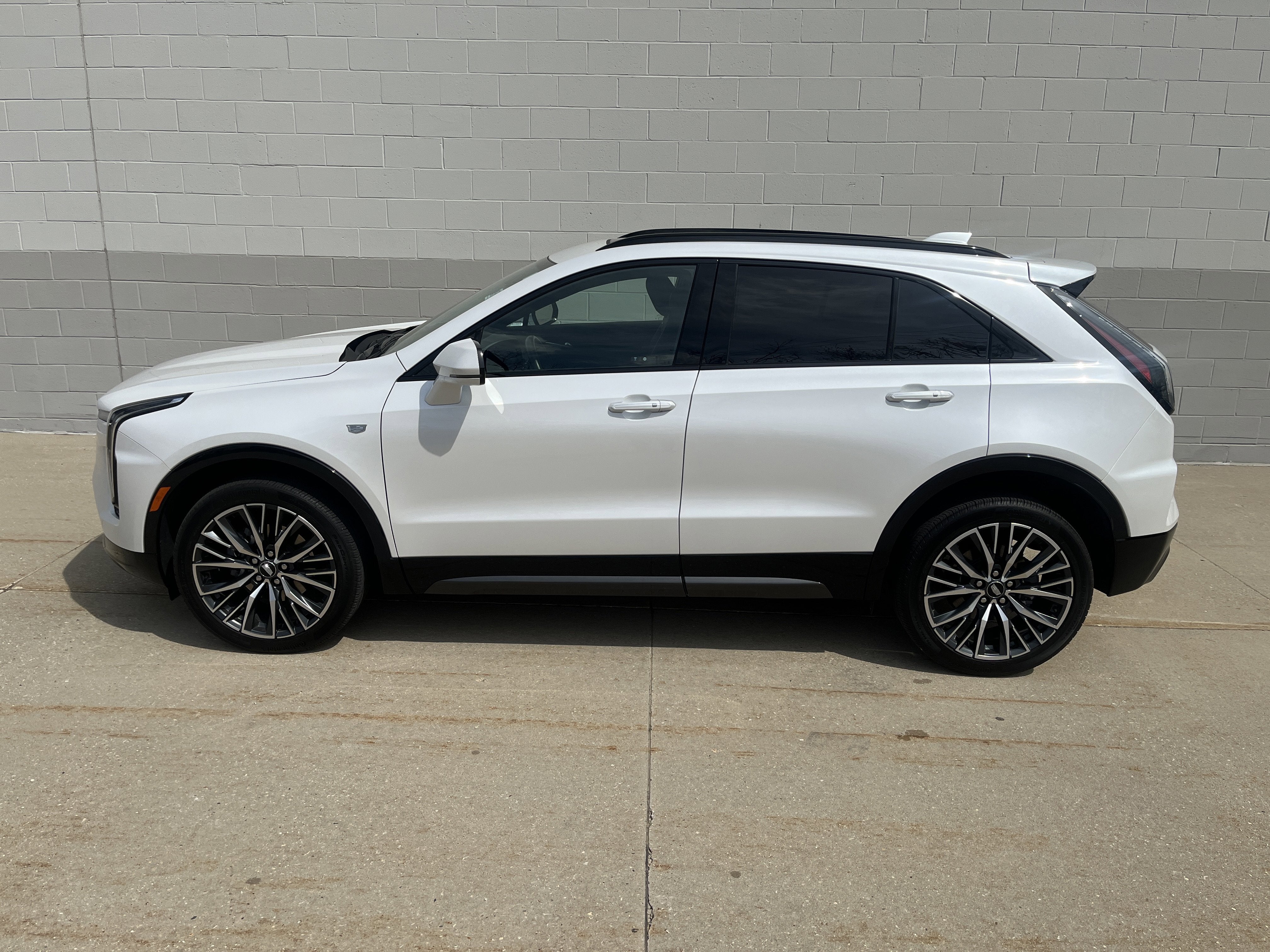 2024 Cadillac XT4 Sport