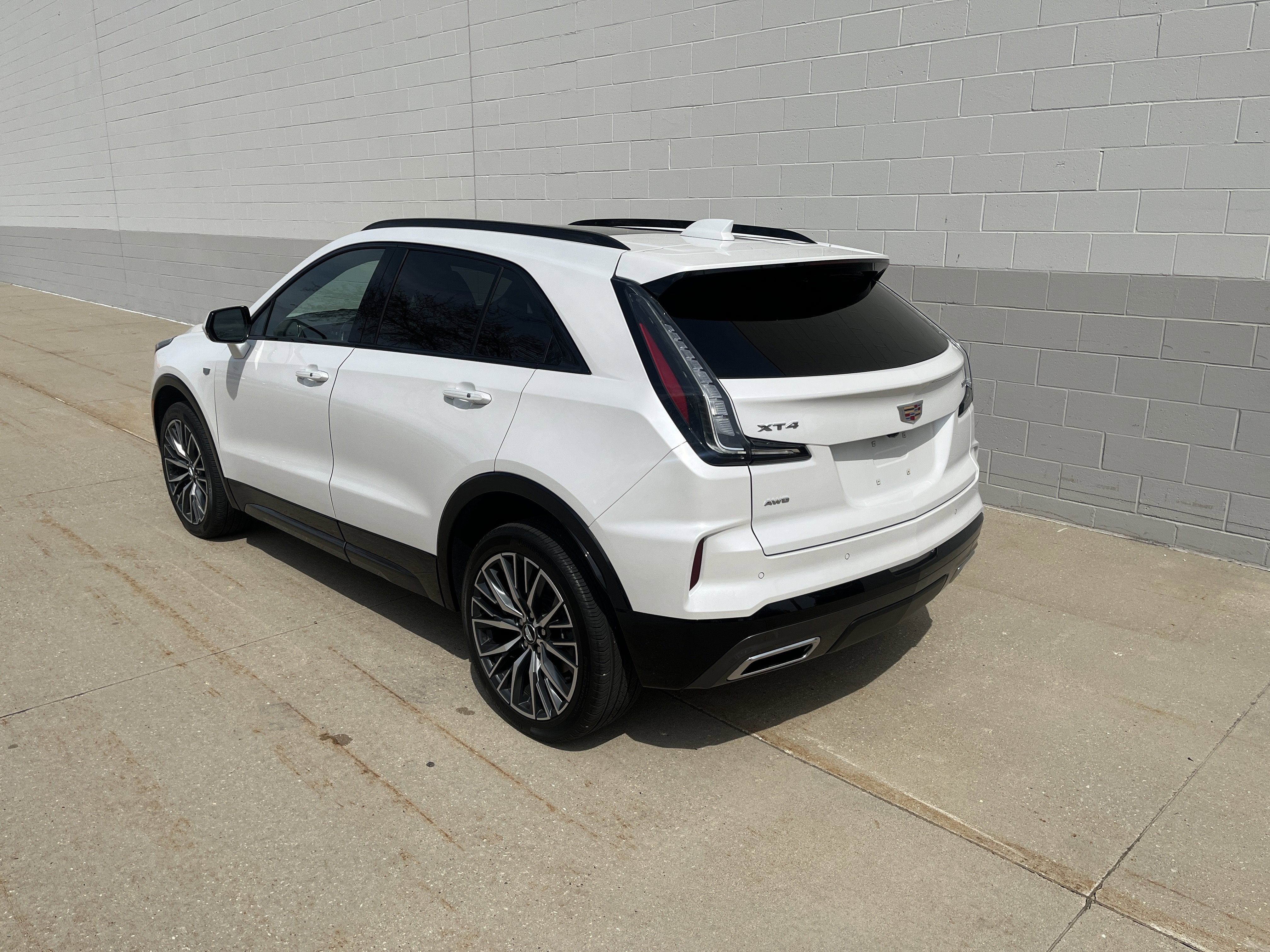 2024 Cadillac XT4 Sport
