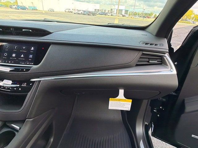 2026 Cadillac XT5 Luxury