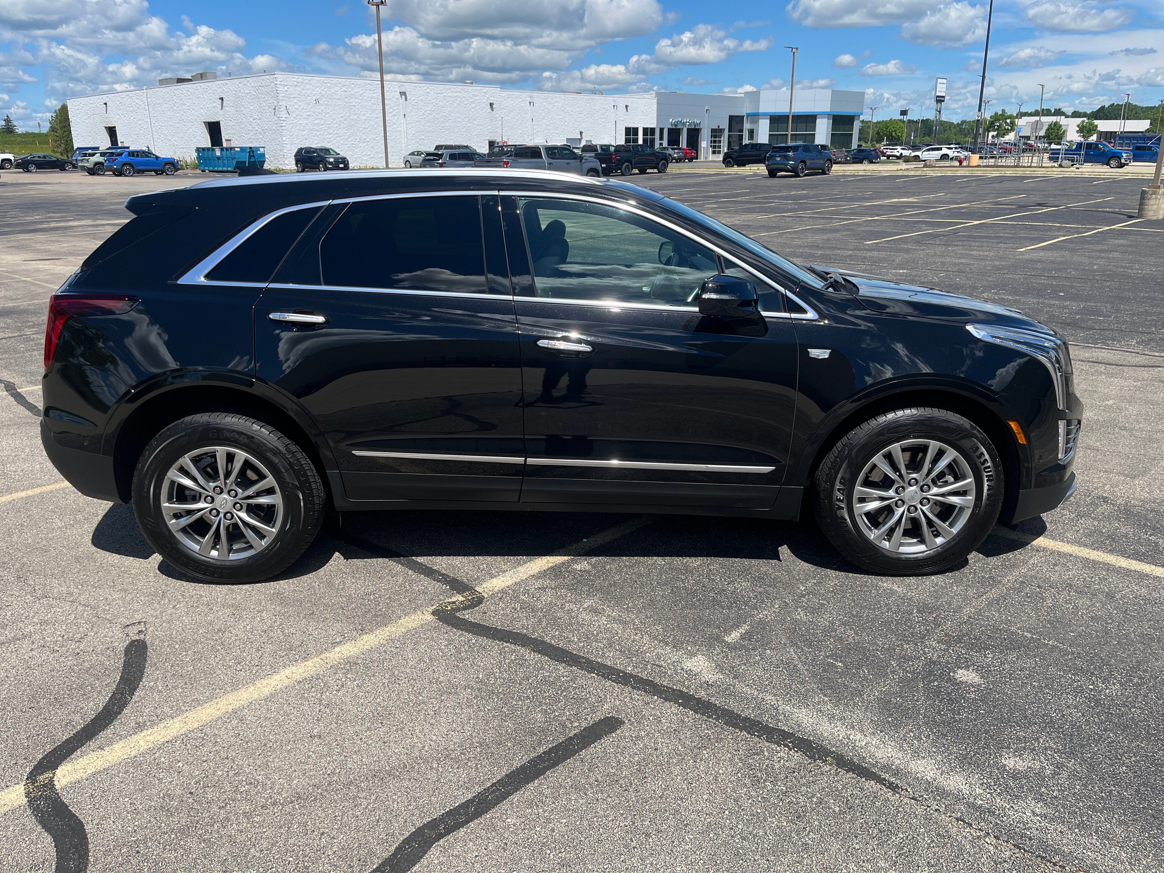 2023 Cadillac XT5 Premium Luxury