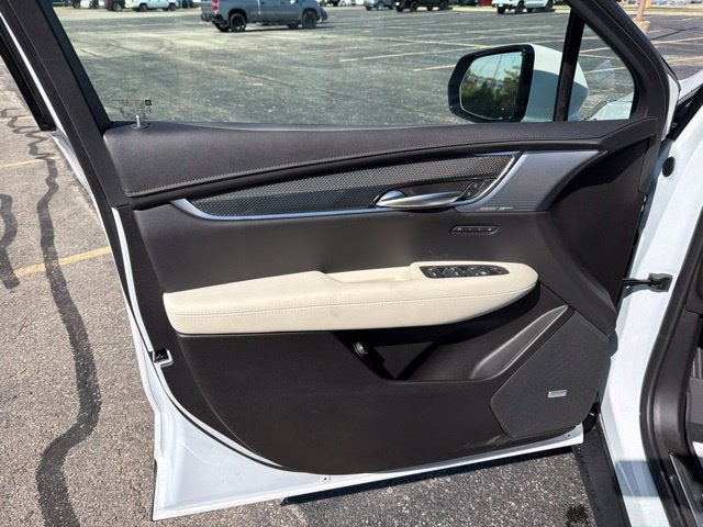 2026 Cadillac XT5 Sport - Photo 10