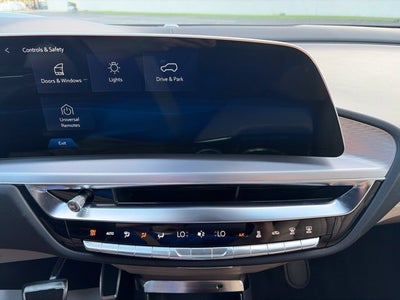 2026 Cadillac LYRIQ Signature Luxury