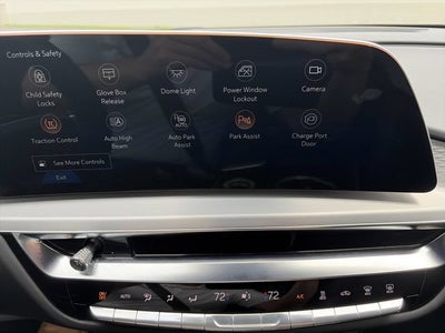 2025 Cadillac LYRIQ Sport 1