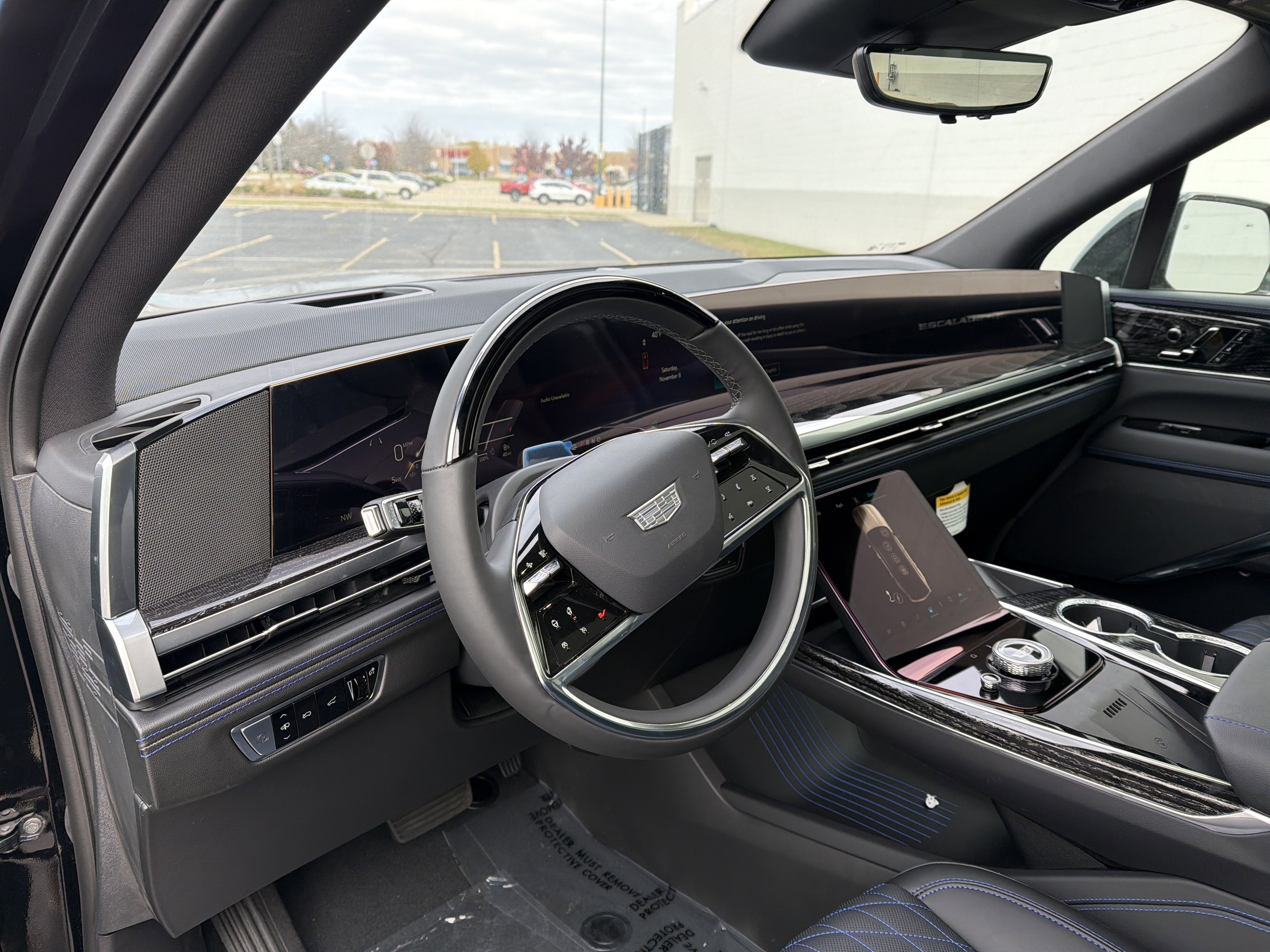 2026 Cadillac ESCALADE IQL Sport