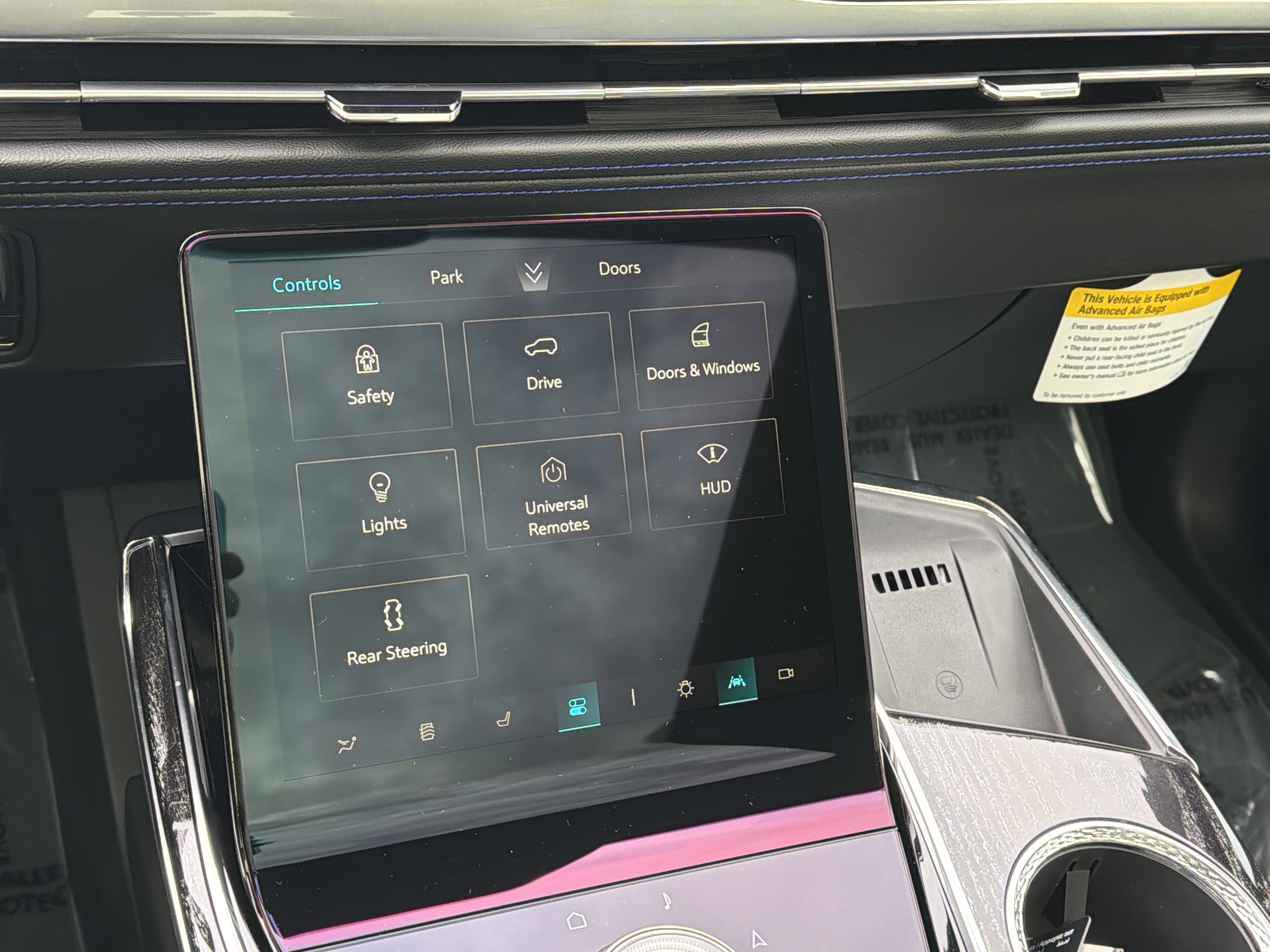 2026 Cadillac ESCALADE IQL Sport