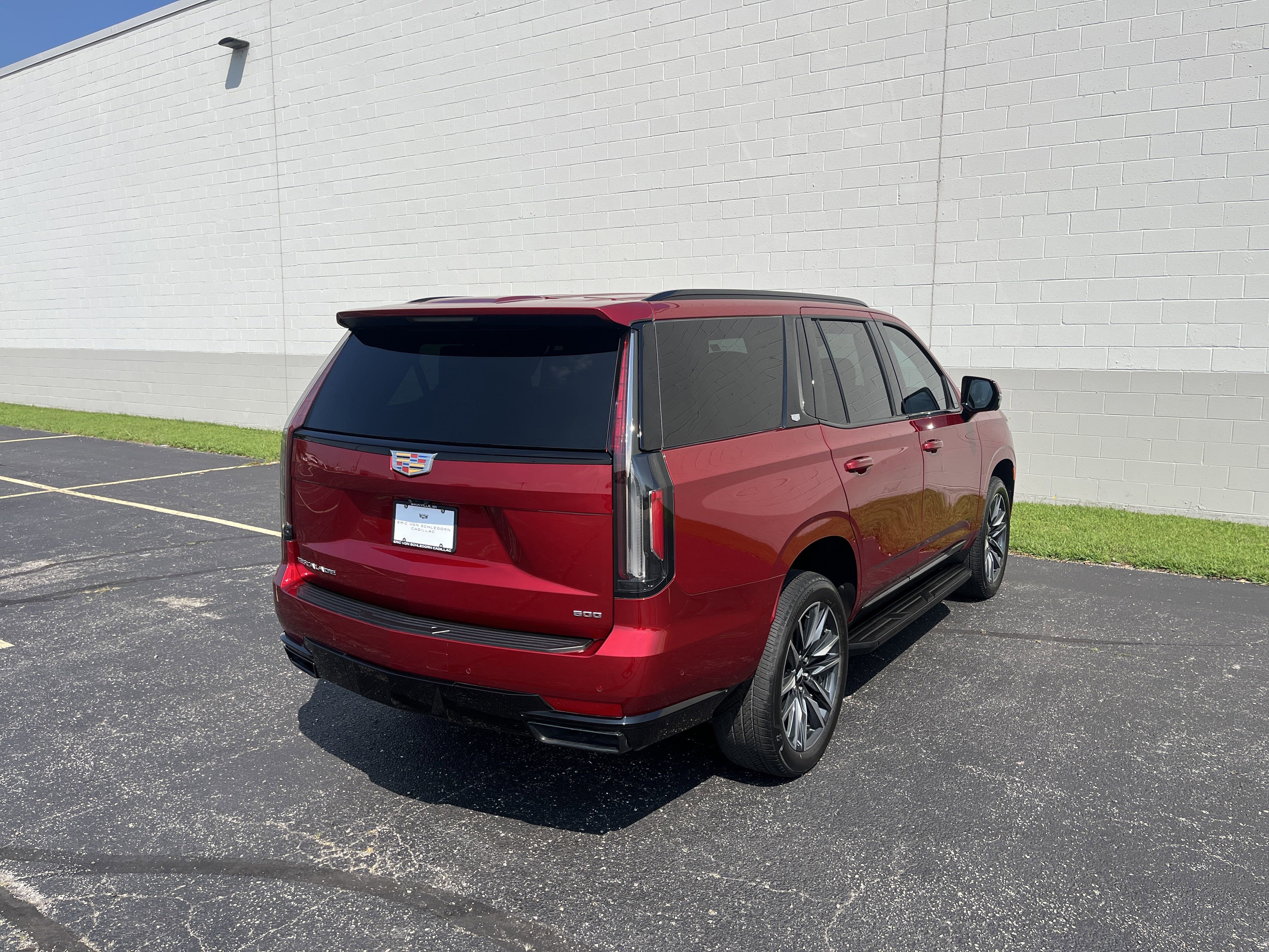 2024 Cadillac Escalade Sport