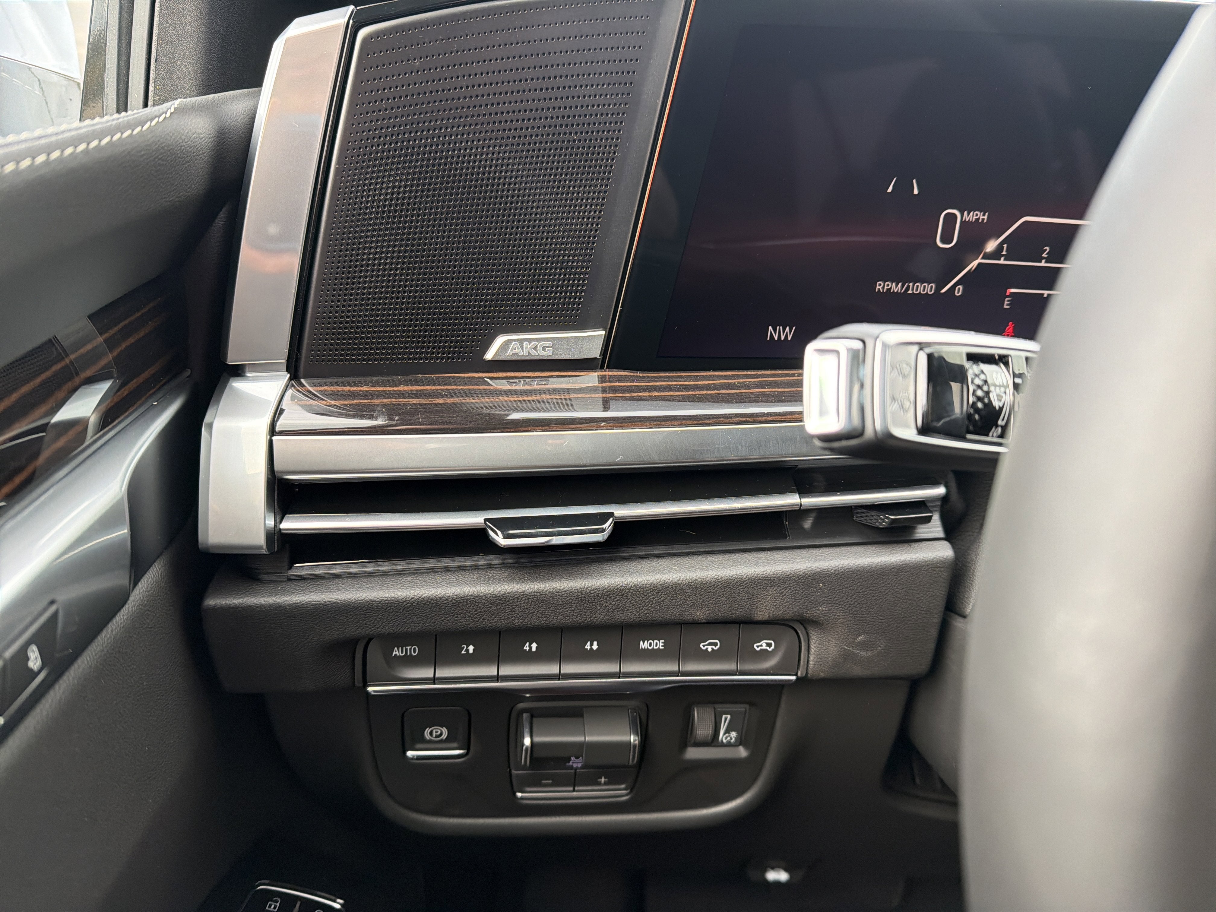 2026 Cadillac Escalade Luxury