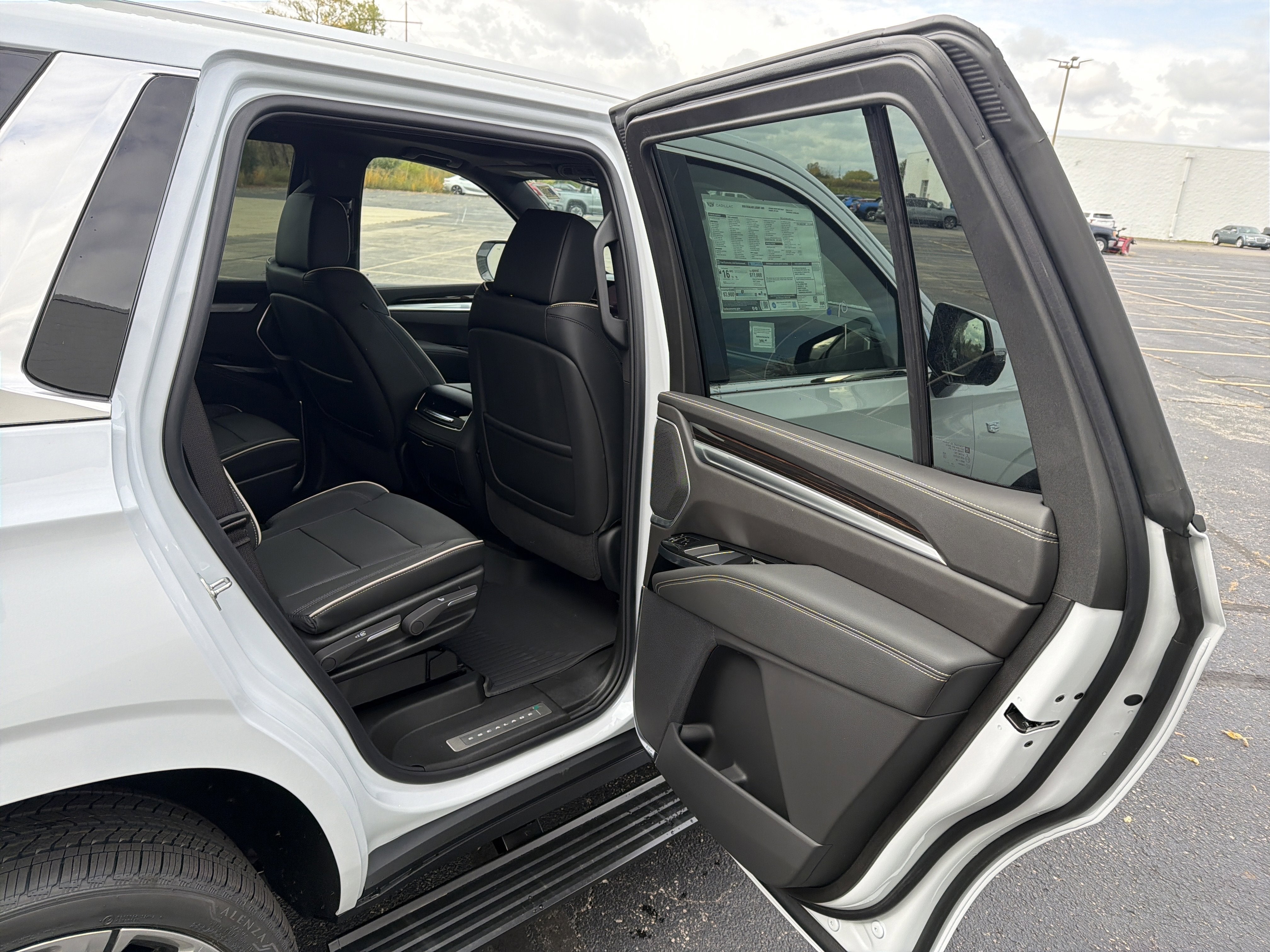 2026 Cadillac Escalade Luxury