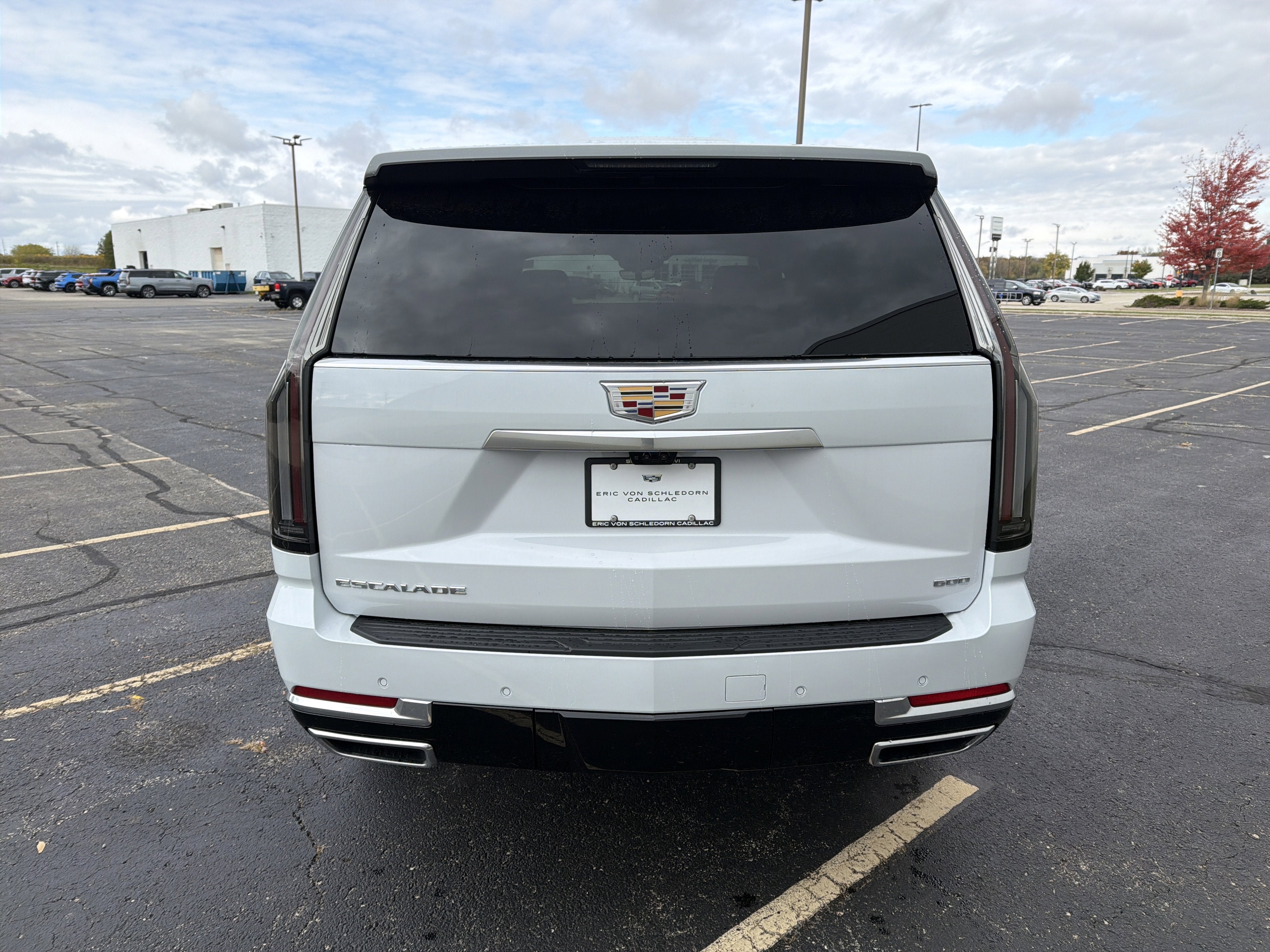 2026 Cadillac Escalade Luxury