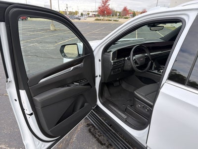 2026 Cadillac Escalade Luxury