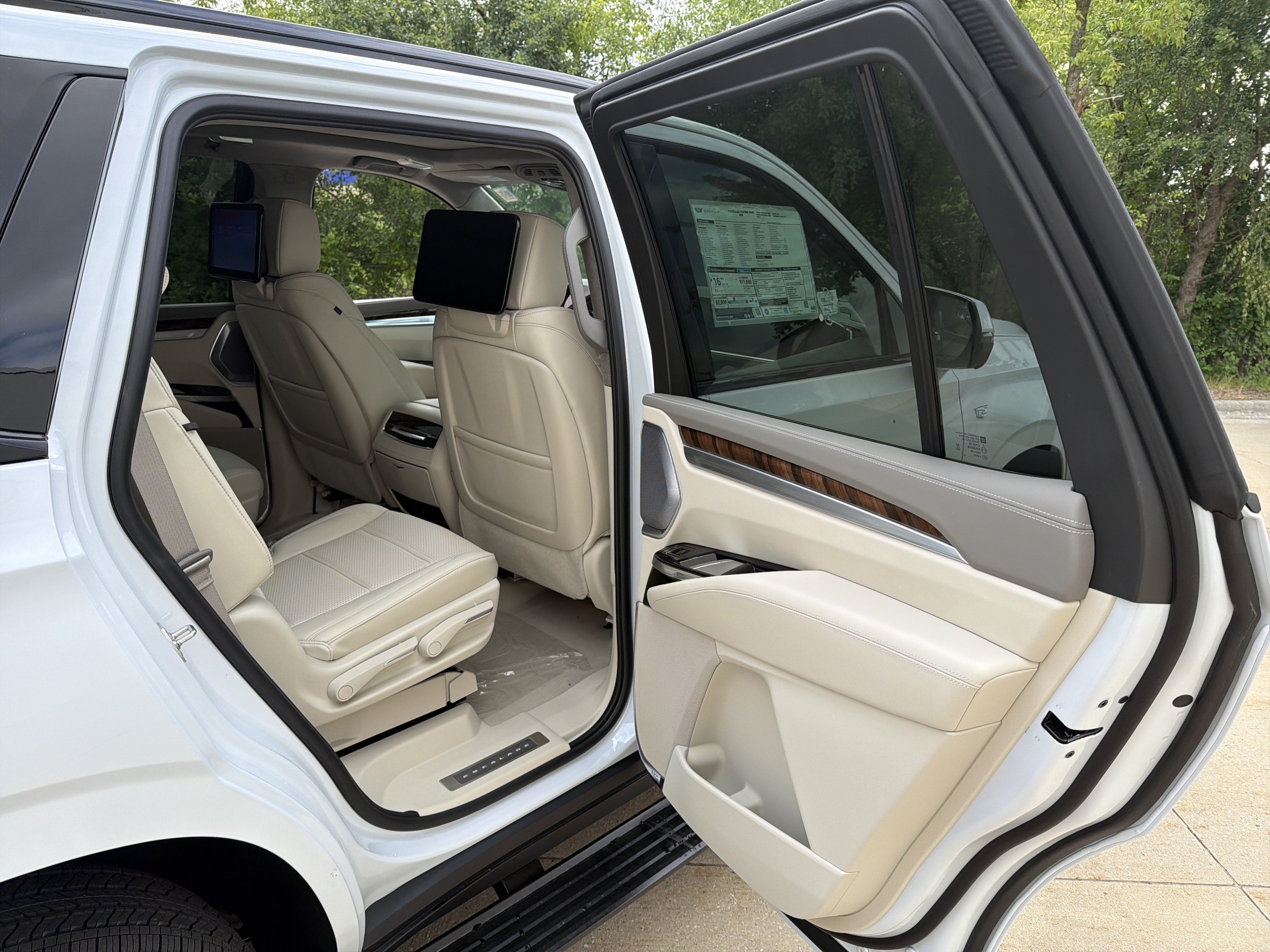 2026 Cadillac Escalade Platinum Sport