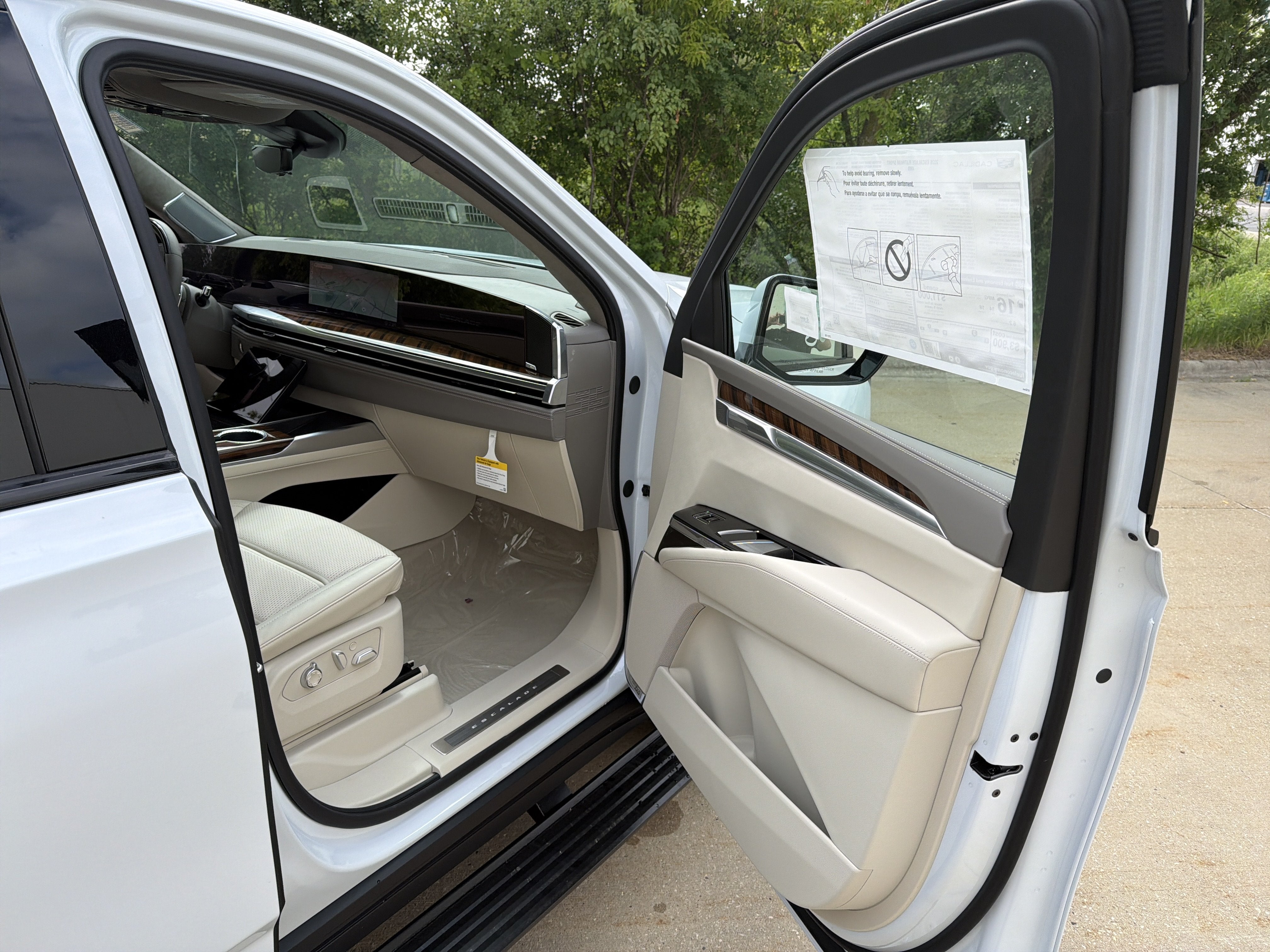 2026 Cadillac Escalade Platinum Sport