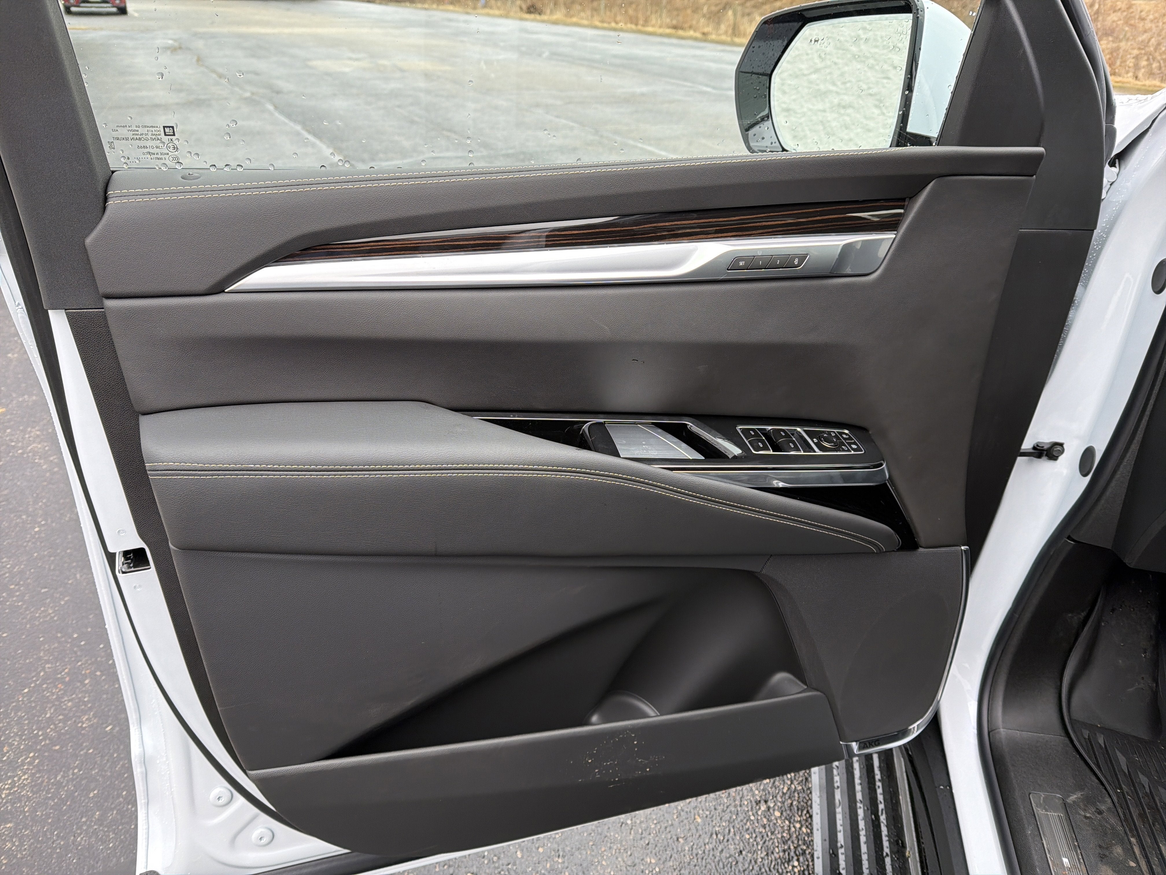 2026 Cadillac Escalade ESV Luxury