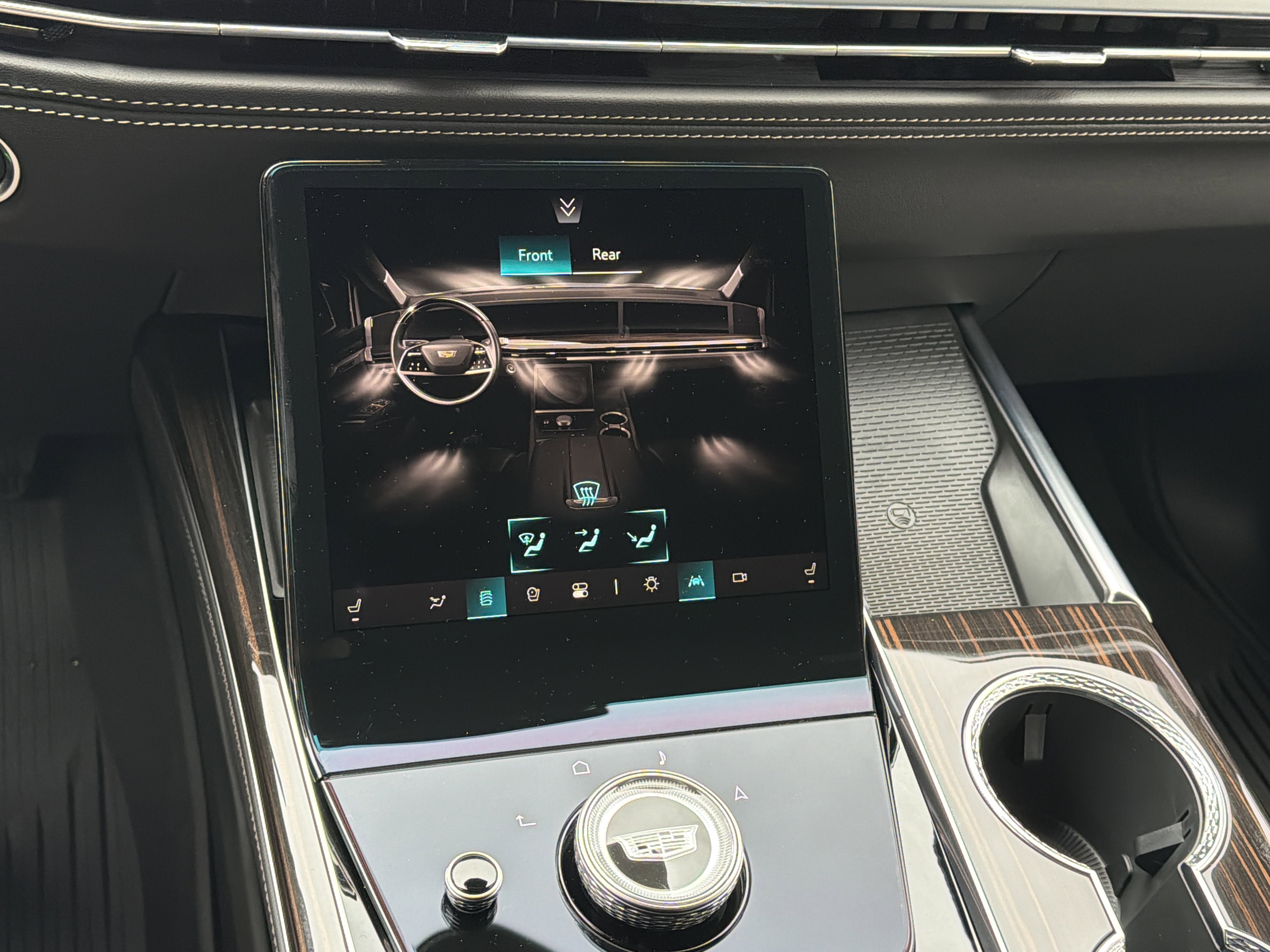 2026 Cadillac Escalade ESV Luxury