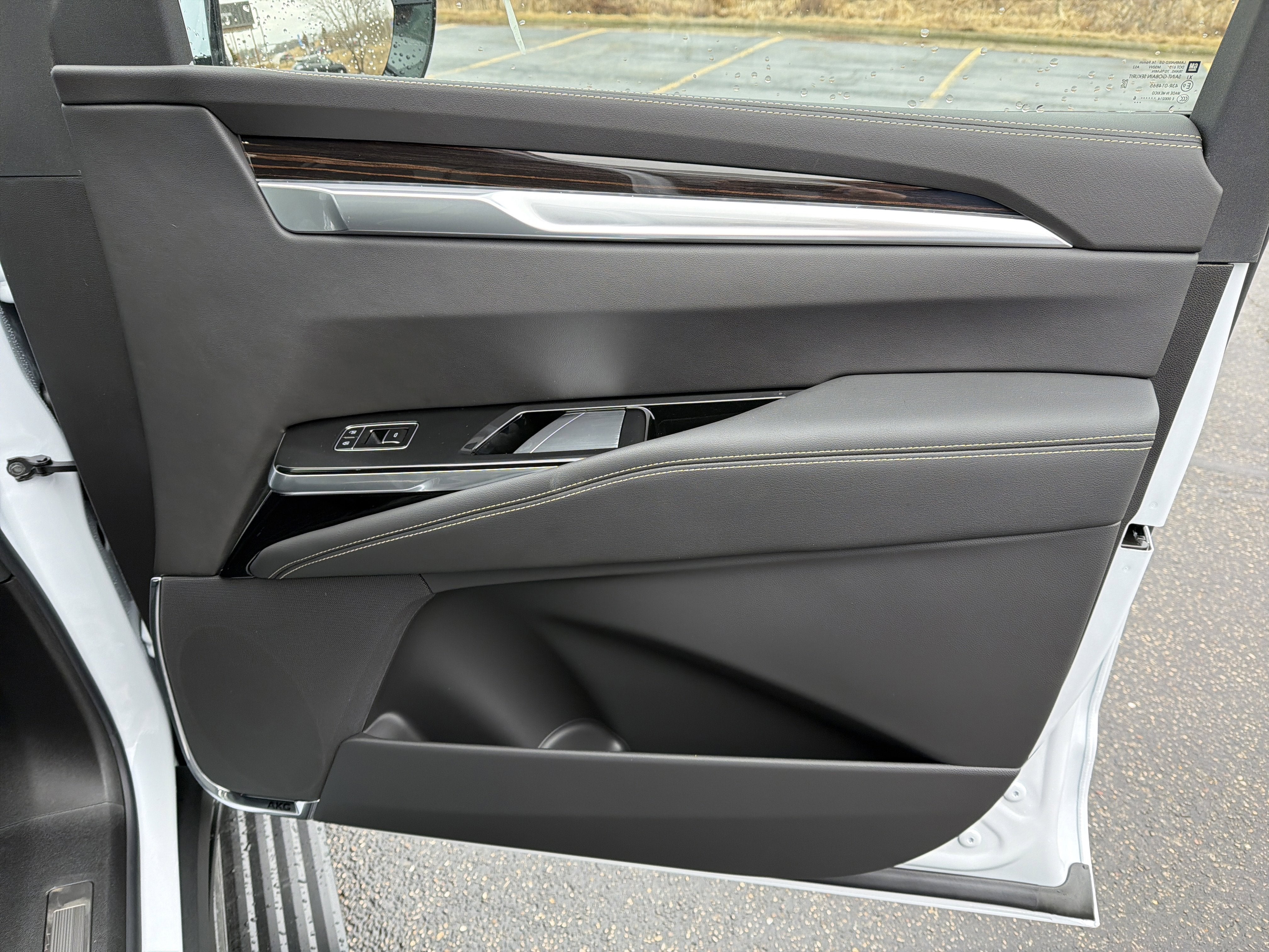 2026 Cadillac Escalade ESV Luxury