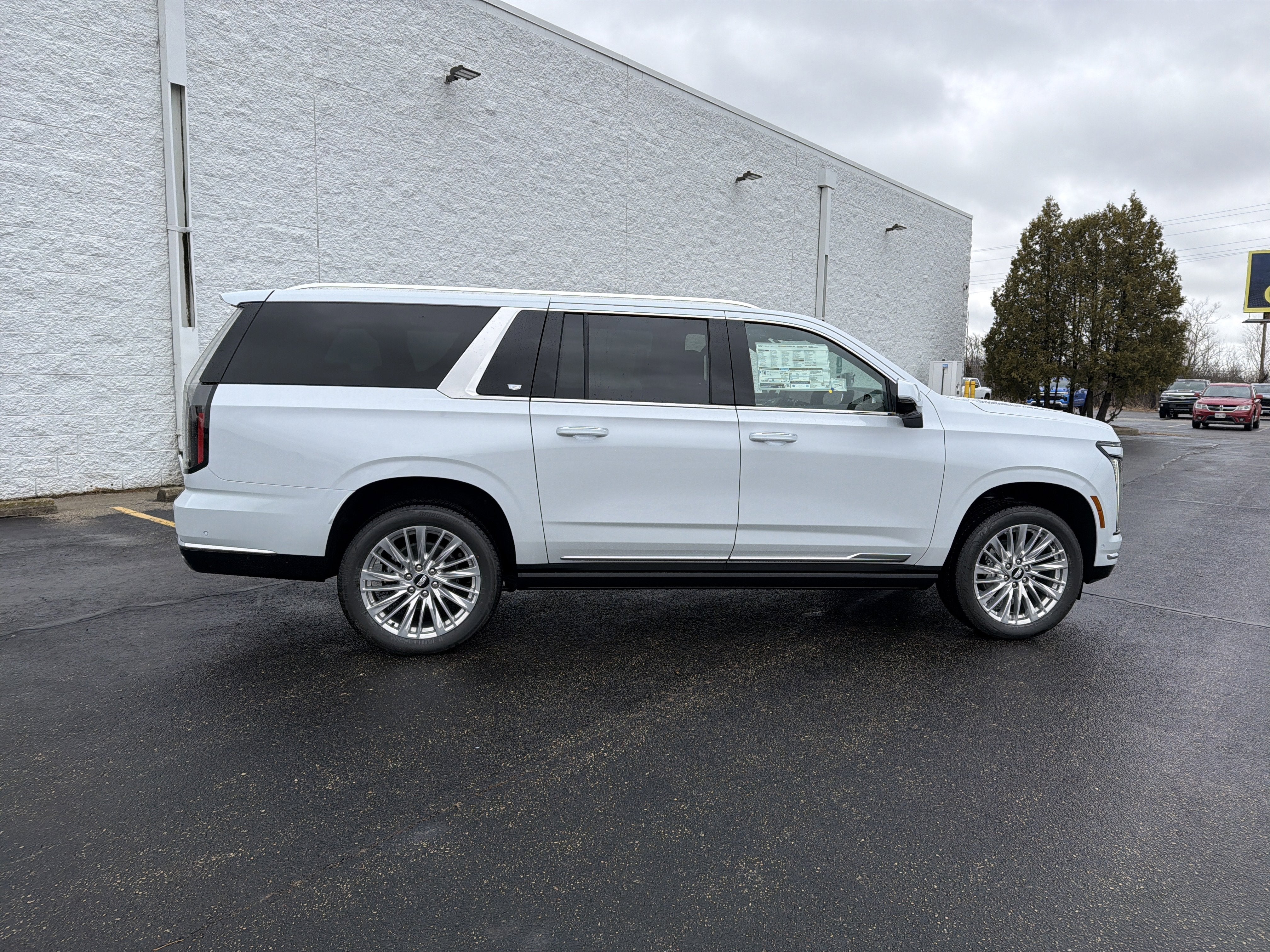 2026 Cadillac Escalade ESV Luxury