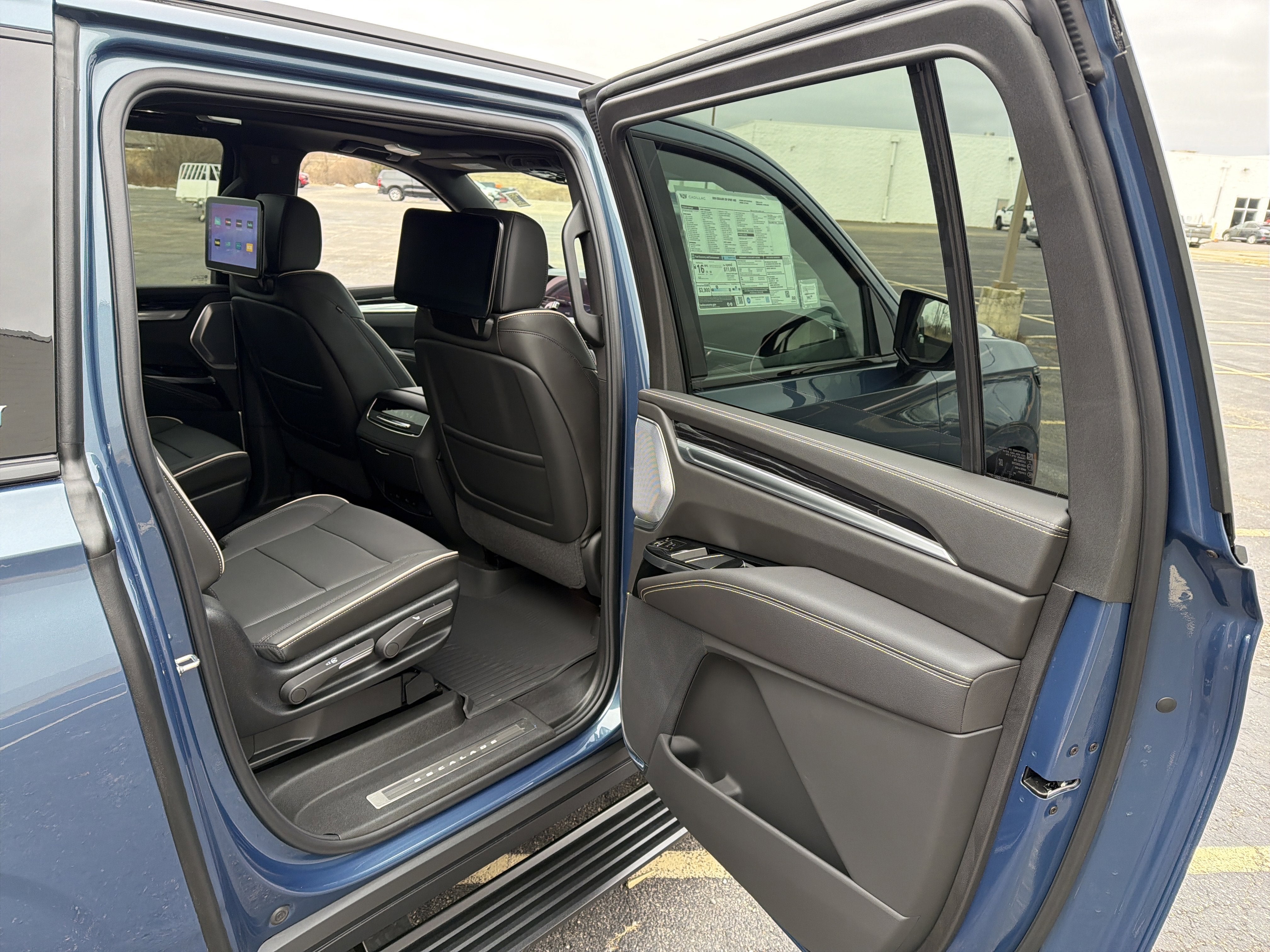 2026 Cadillac Escalade ESV Sport