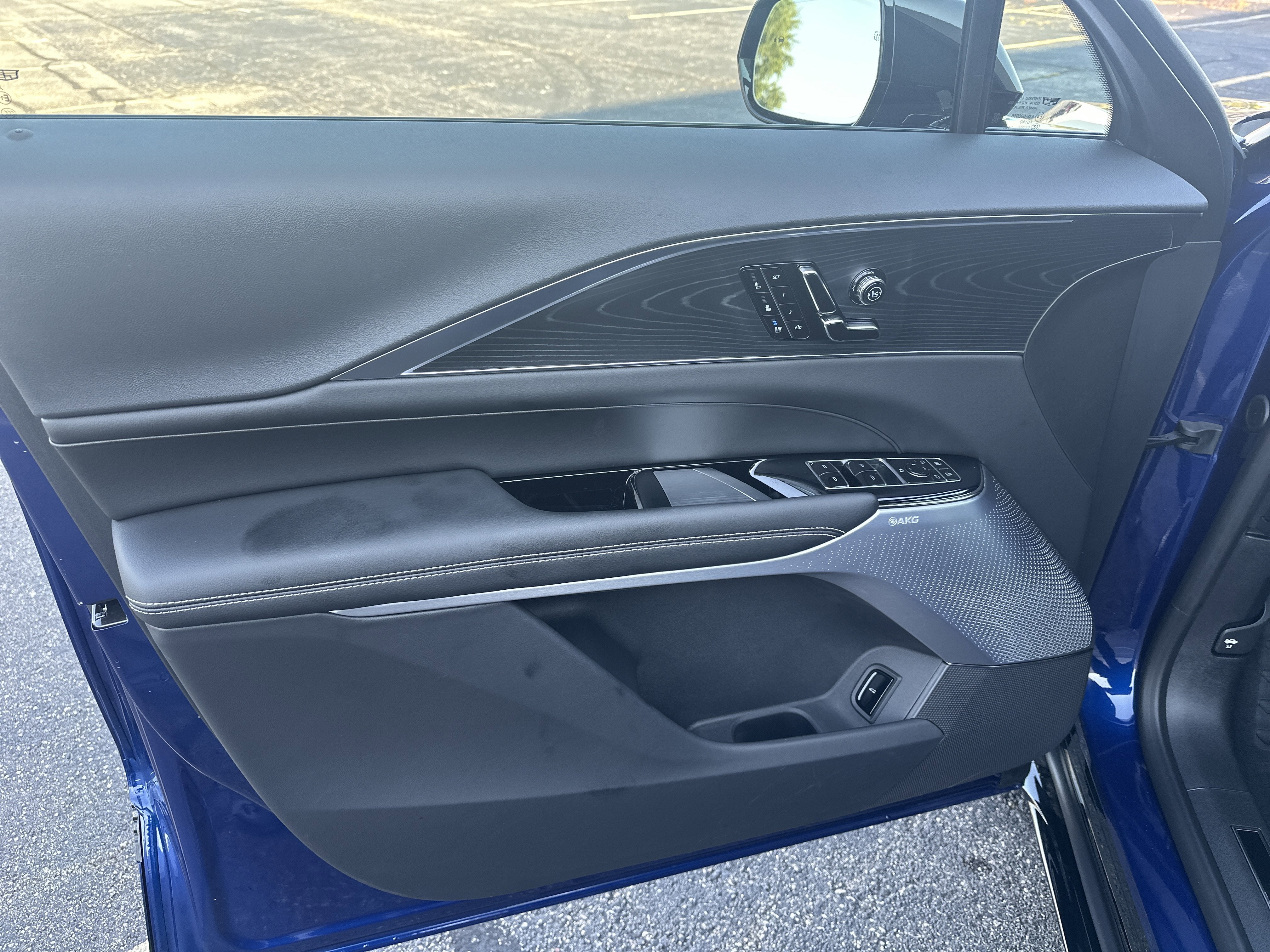 2026 Cadillac LYRIQ V-Series