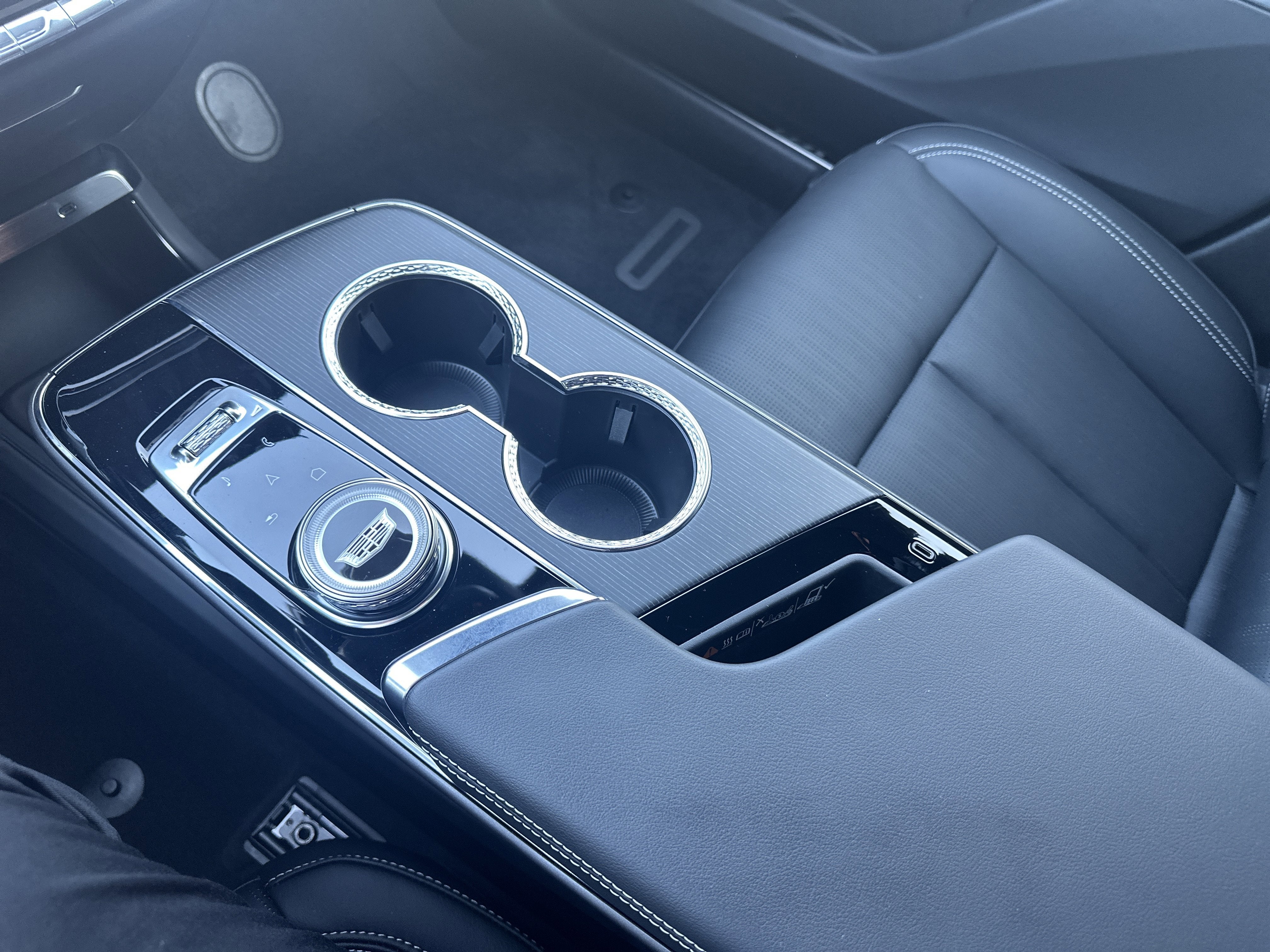 2026 Cadillac LYRIQ V-Series