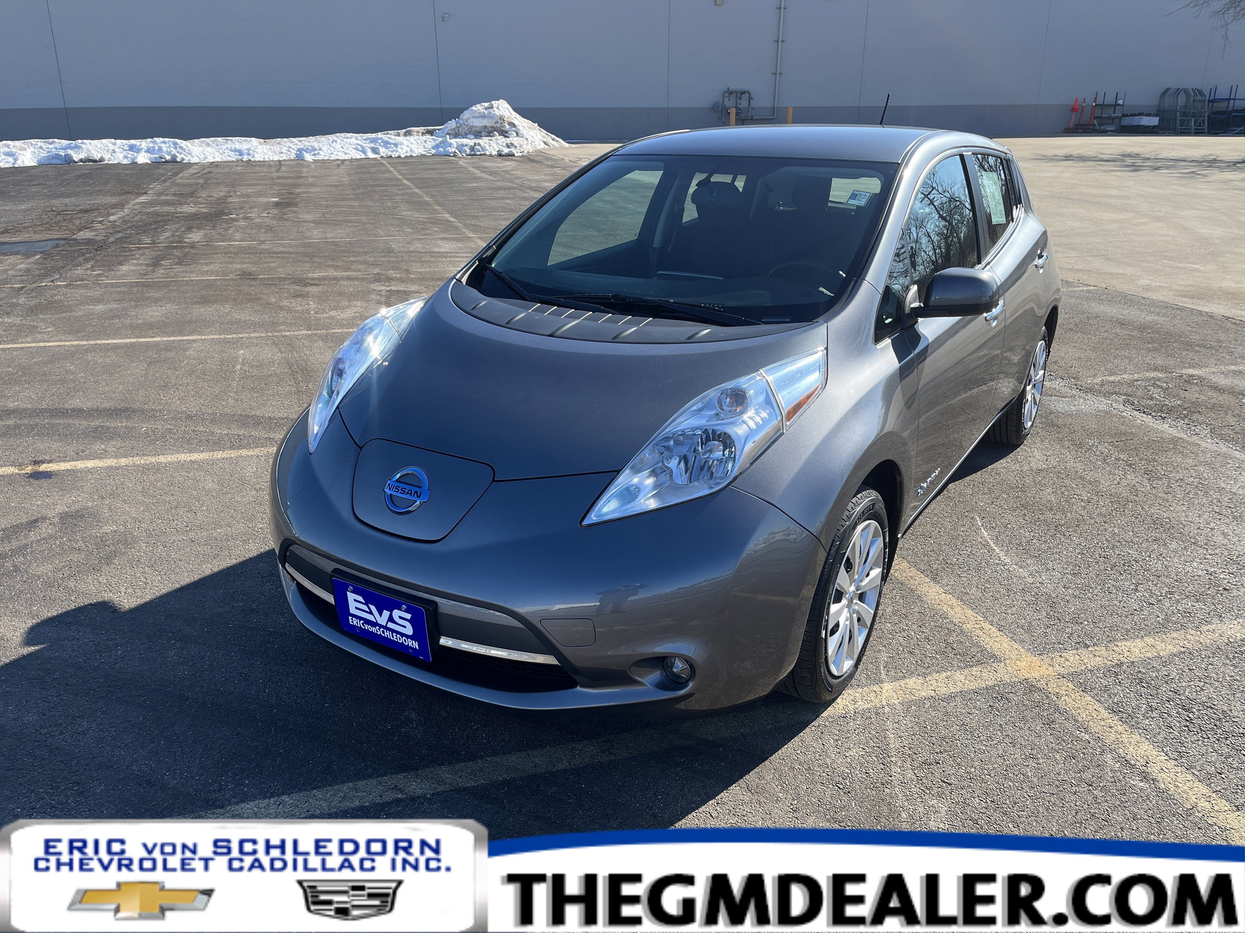 2015 Nissan LEAF S