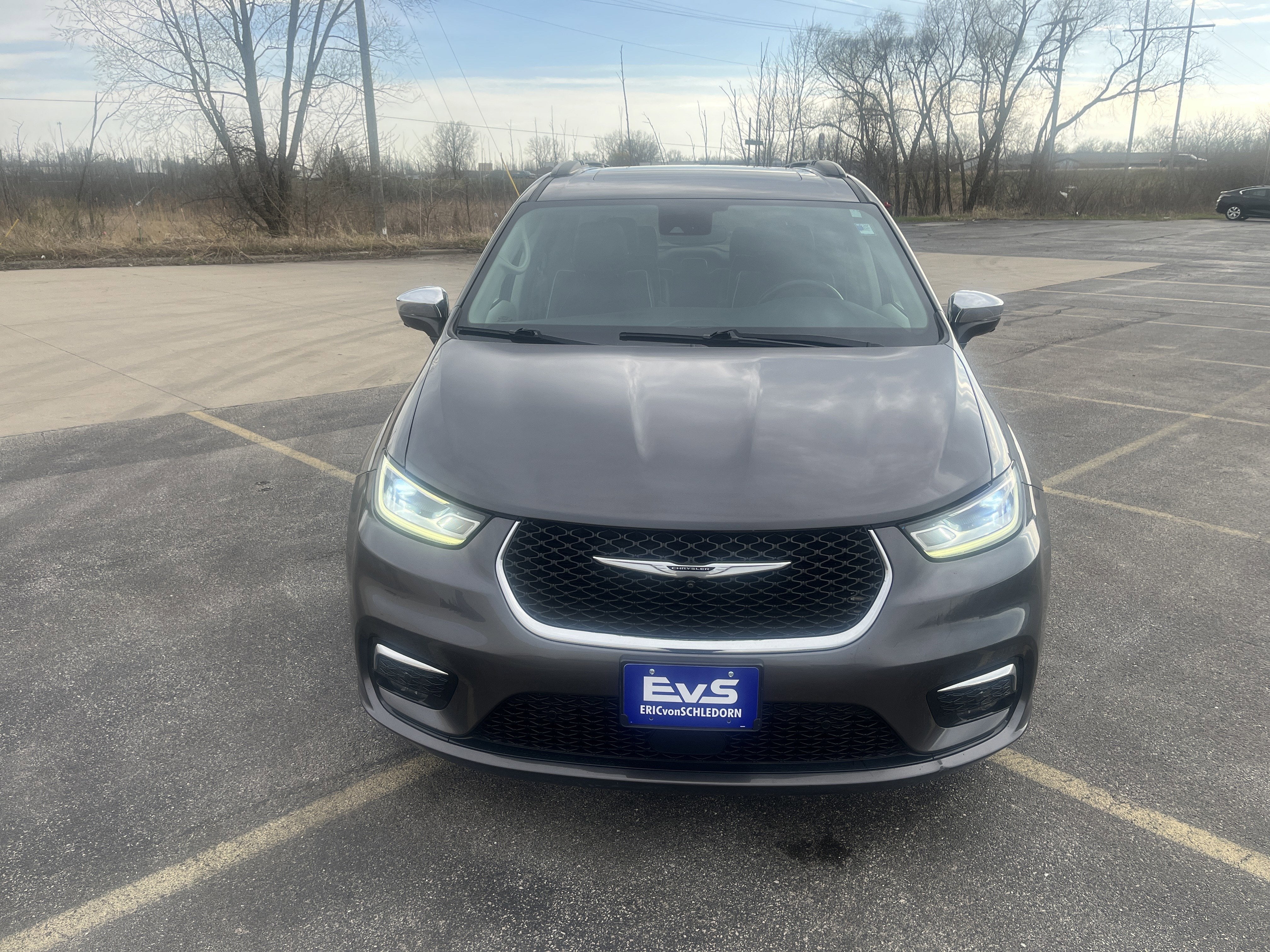 2022 Chrysler Pacifica Limited