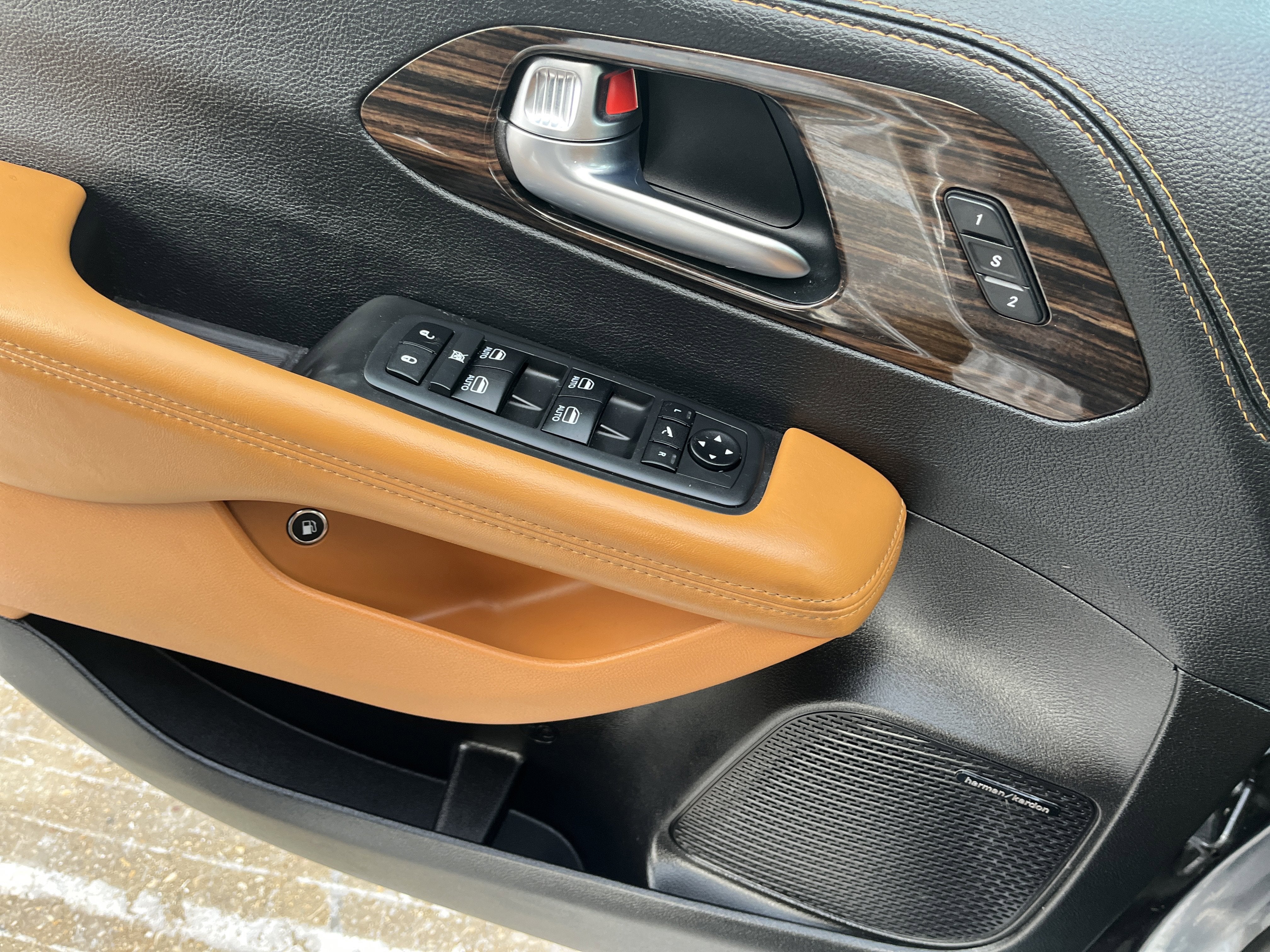 2021 Chrysler Pacifica Hybrid Pinnacle