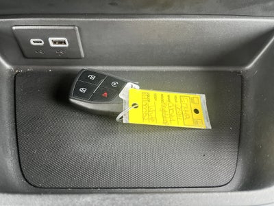 2024 BrightDrop Zevo 600 EJY