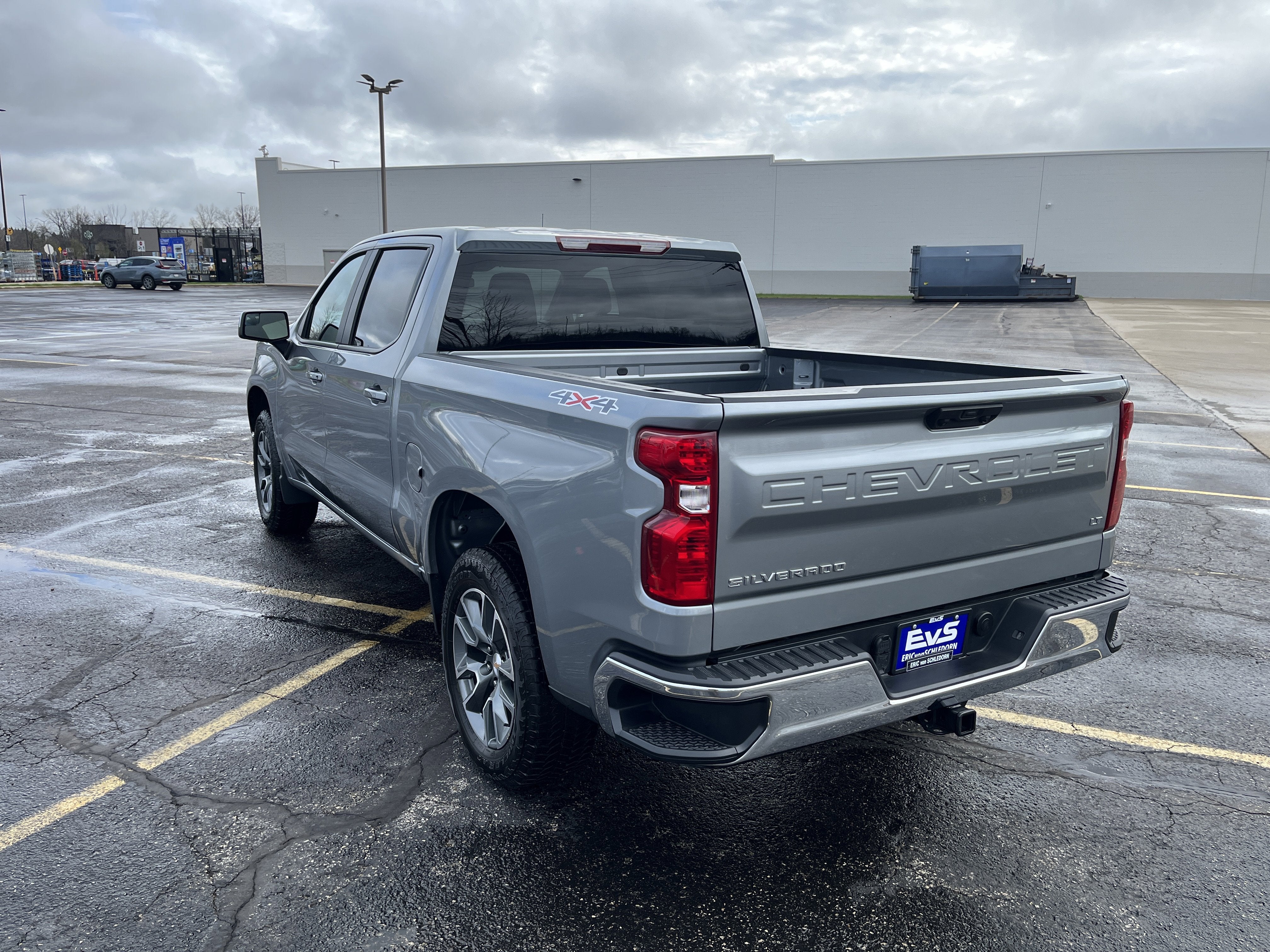 2026 Chevrolet Silverado 1500 LT (2FL)