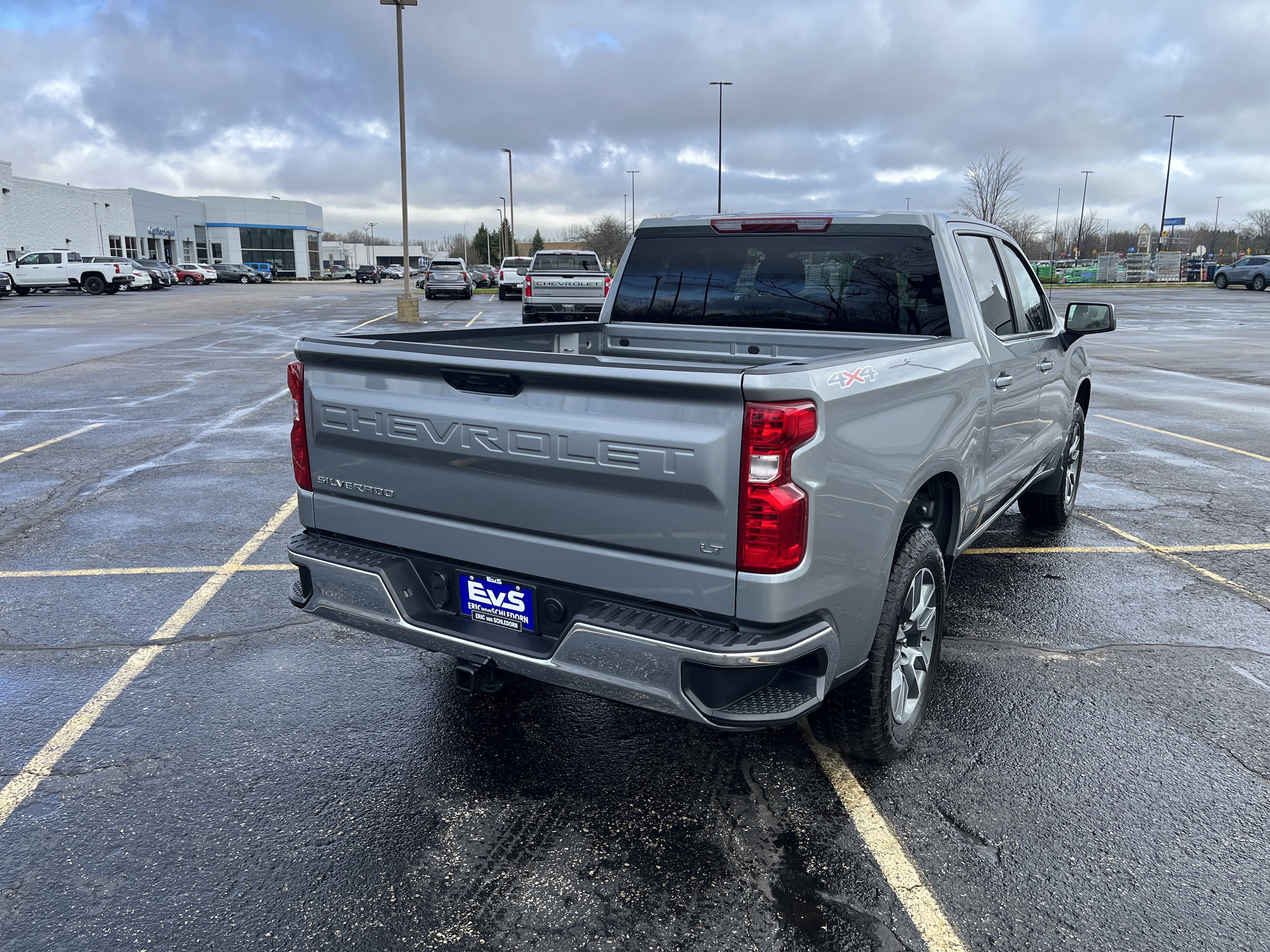 2026 Chevrolet Silverado 1500 LT (2FL)