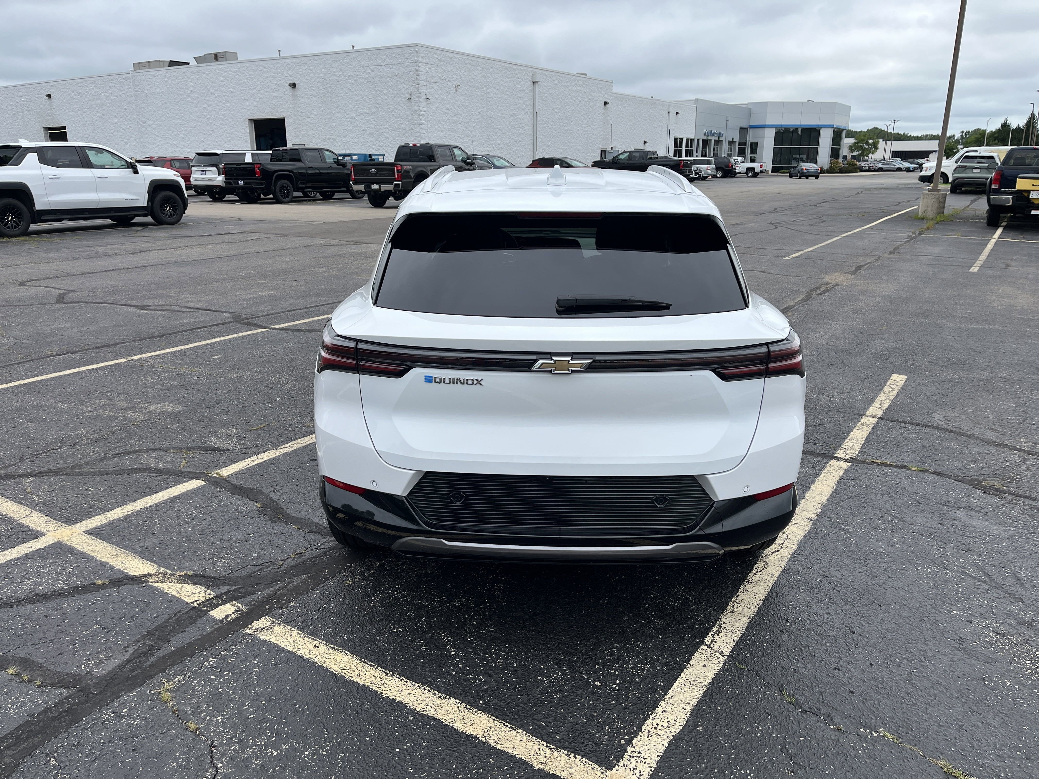 2025 Chevrolet Equinox EV LT