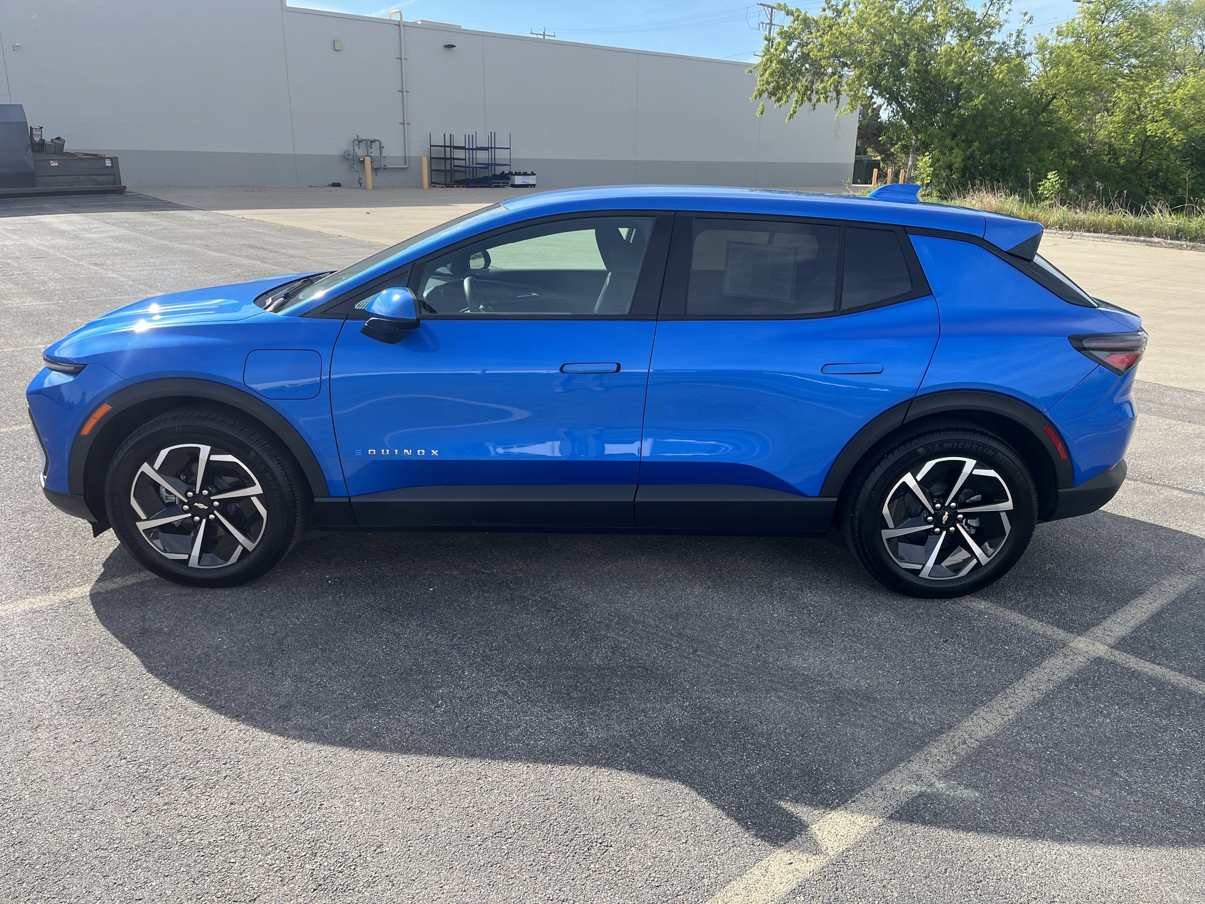 2025 Chevrolet Equinox EV LT