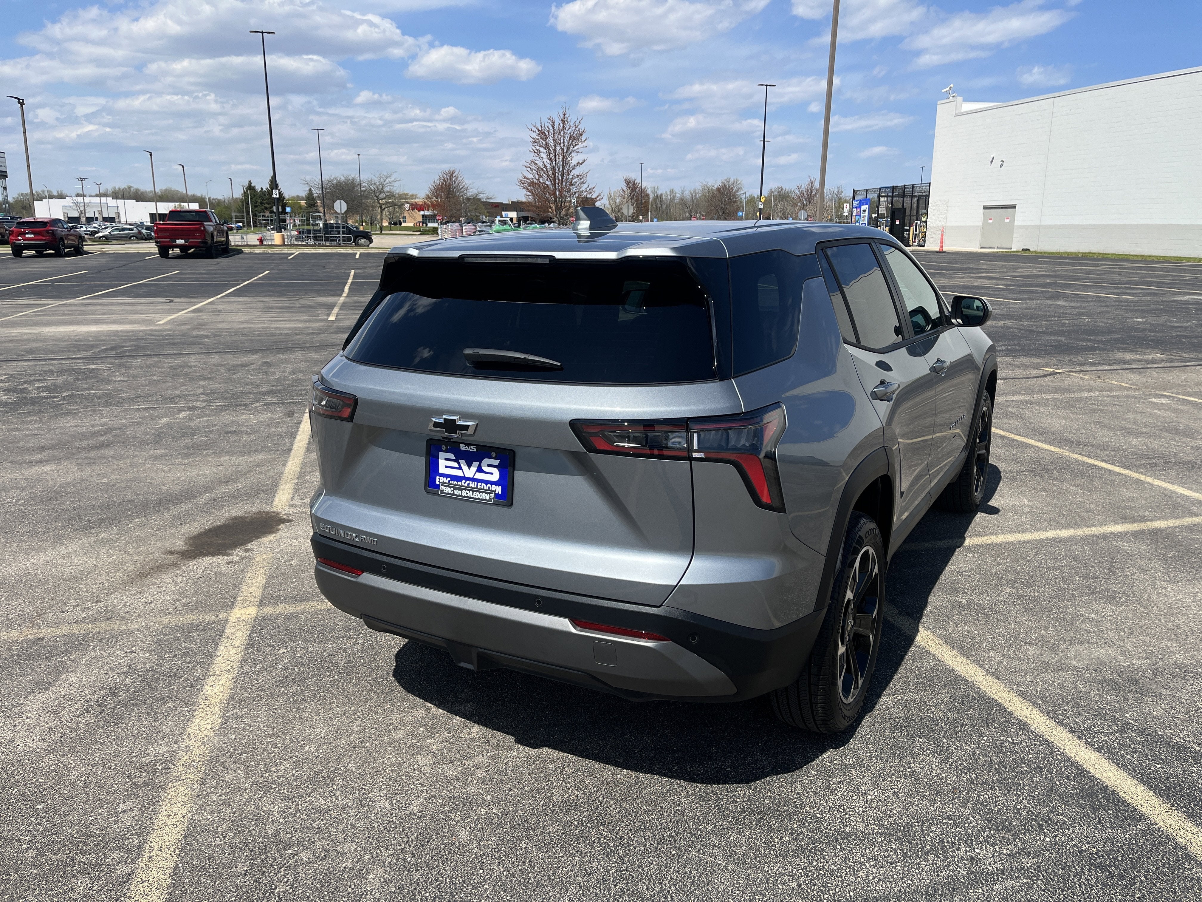 2026 Chevrolet Equinox LT