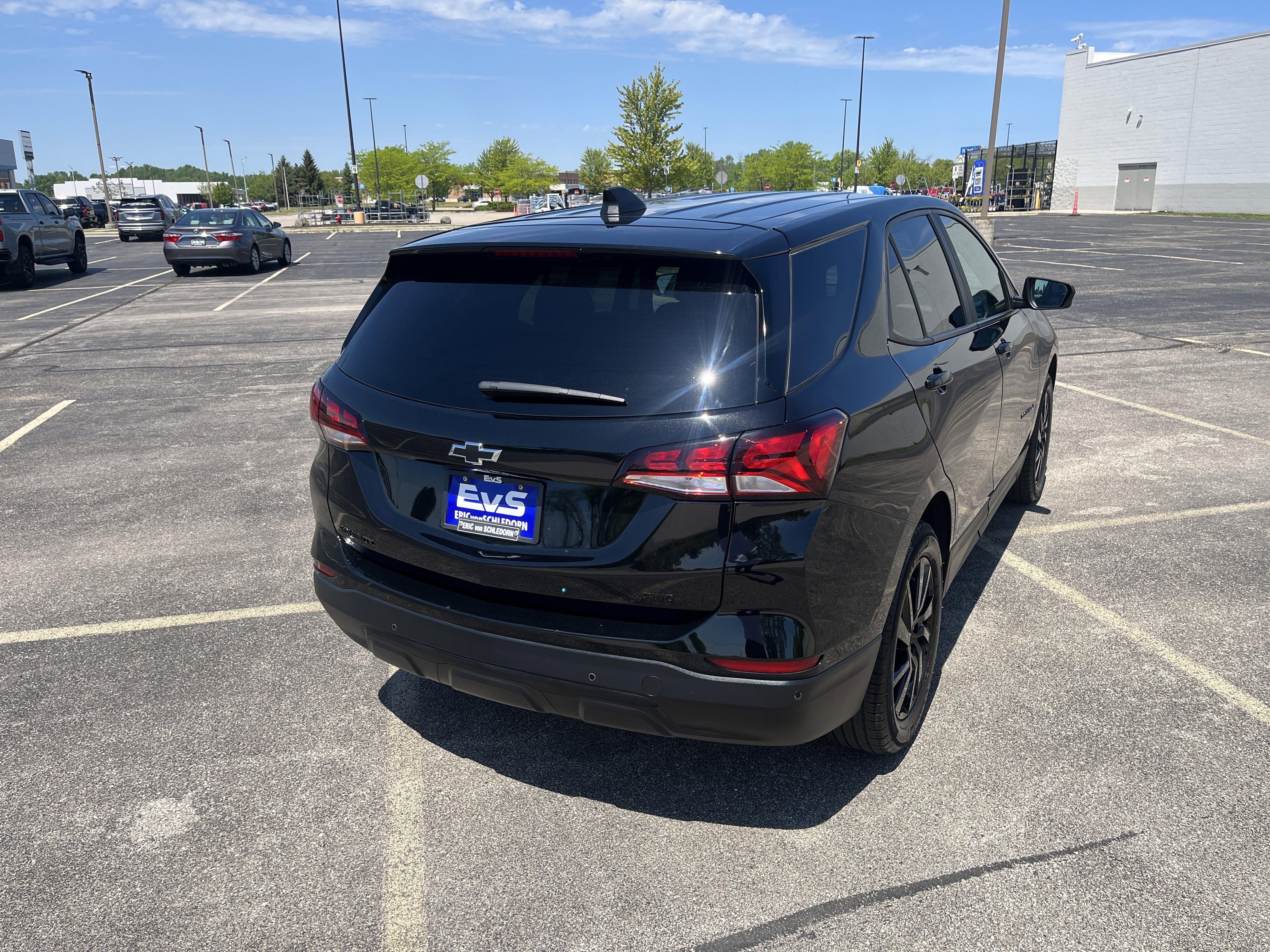 2024 Chevrolet Equinox LS
