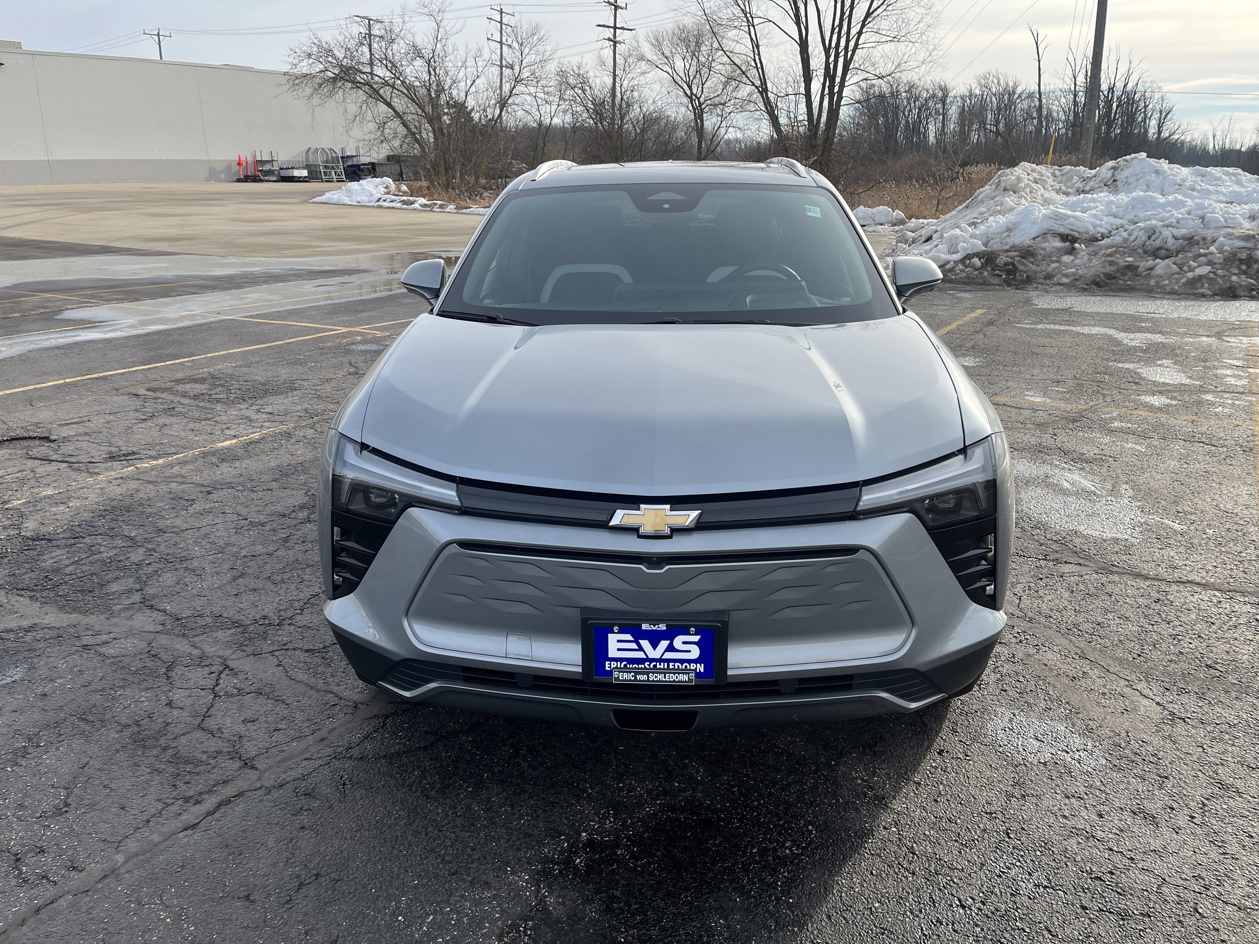 Used 2024 Chevrolet Blazer EV LT with VIN 3GNKDBRJ4RS201949 for sale in Saukville, WI