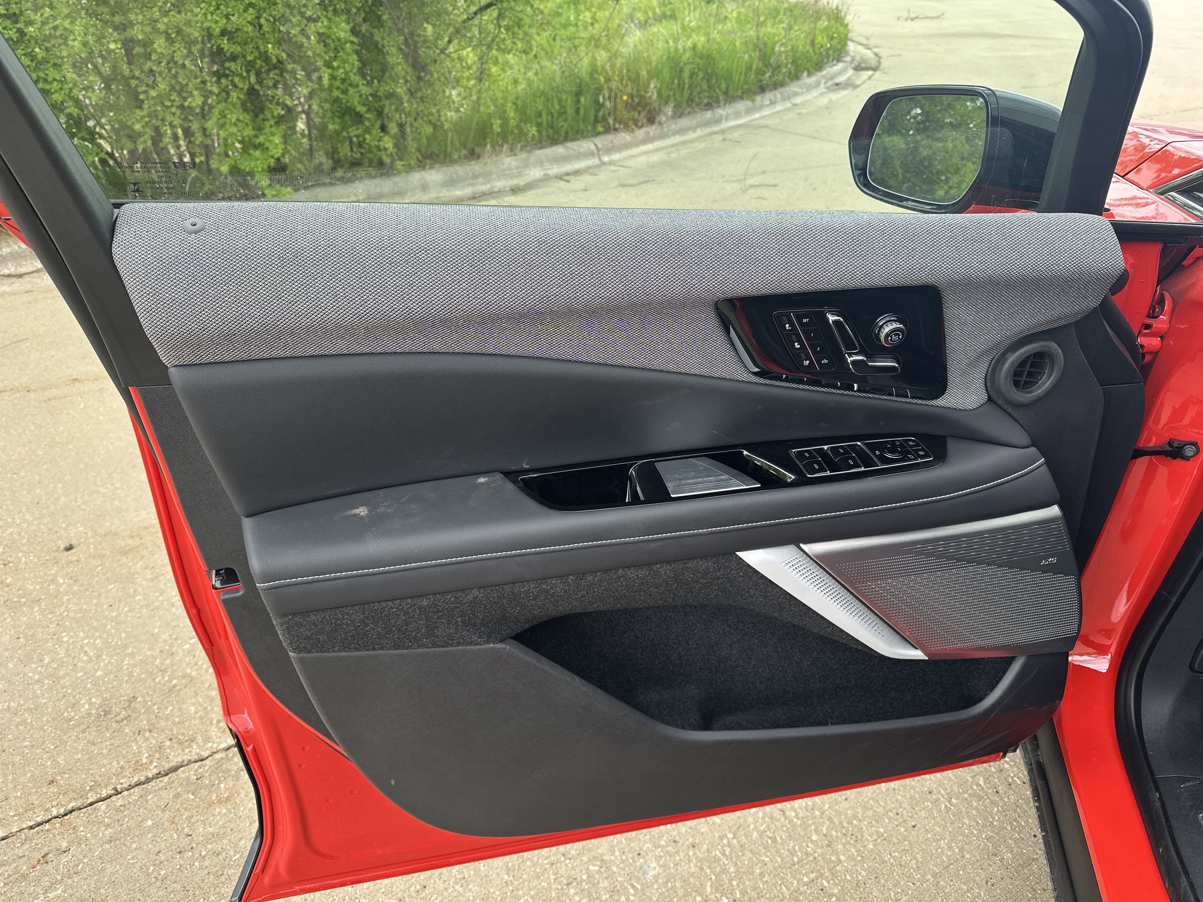 2025 Cadillac OPTIQ Sport 2