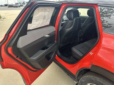 2025 Cadillac OPTIQ Sport 2