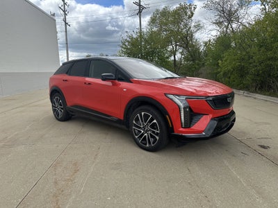 2025 Cadillac OPTIQ Sport 2