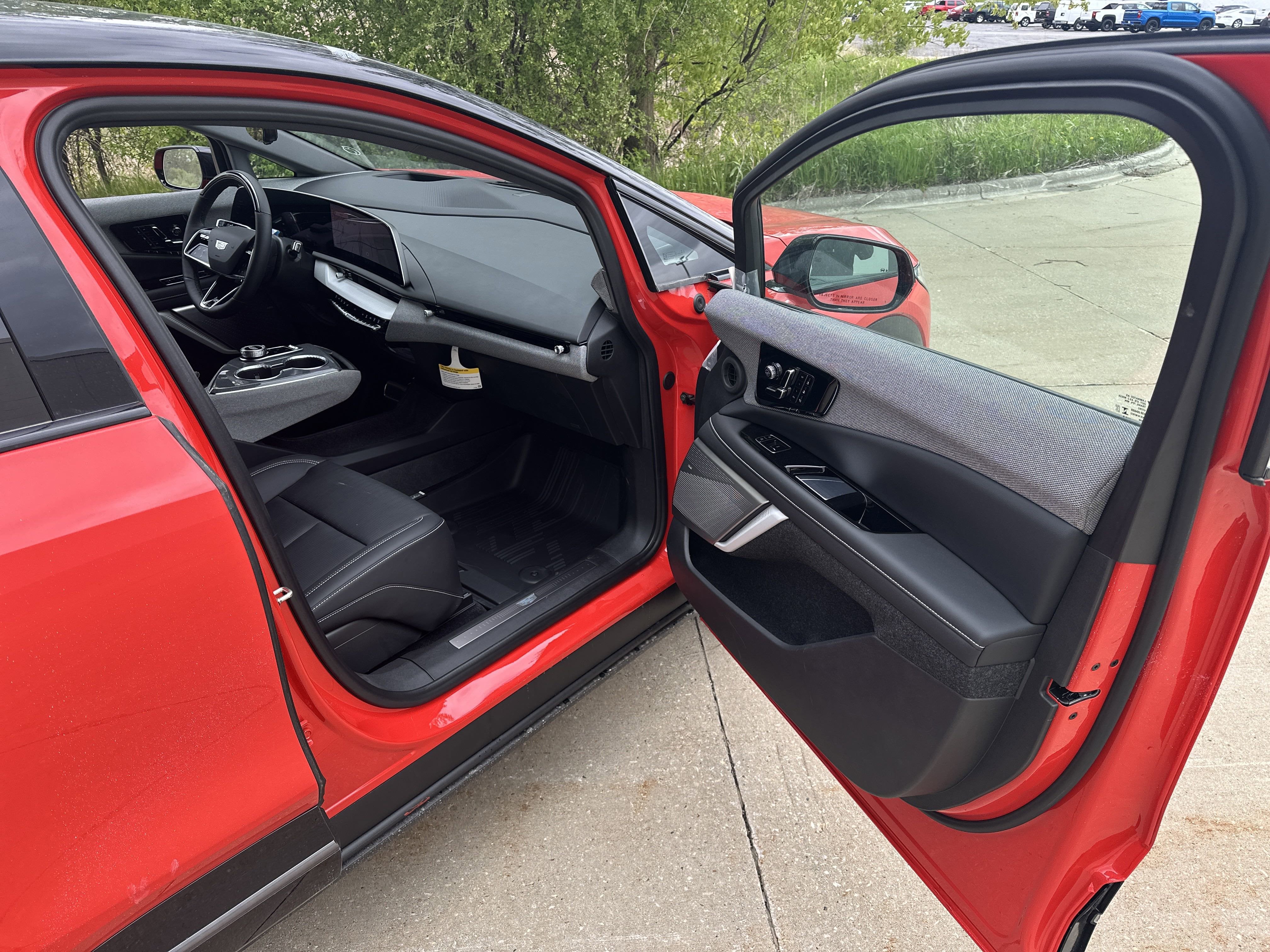 2025 Cadillac OPTIQ Sport 2