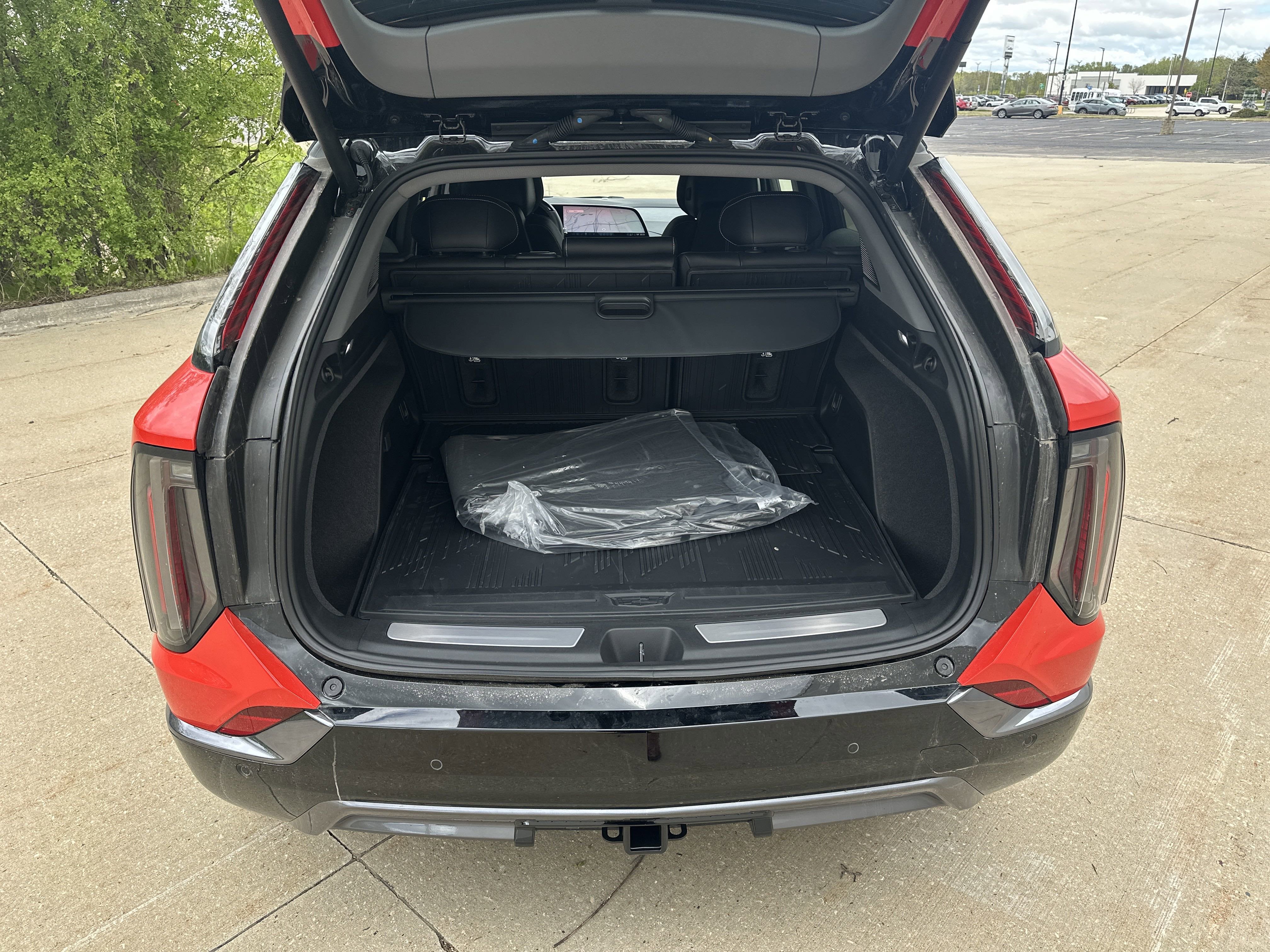 2025 Cadillac OPTIQ Sport 2