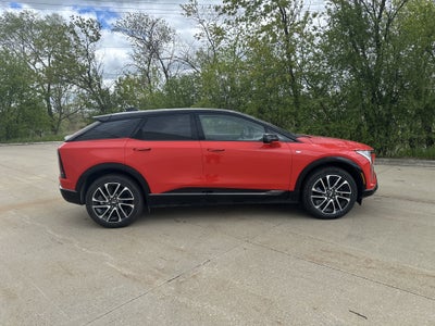 2025 Cadillac OPTIQ Sport 2